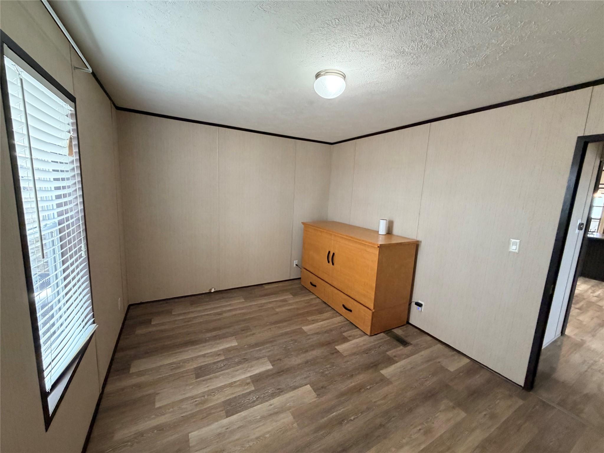 17310 State Hwy 95 S # B