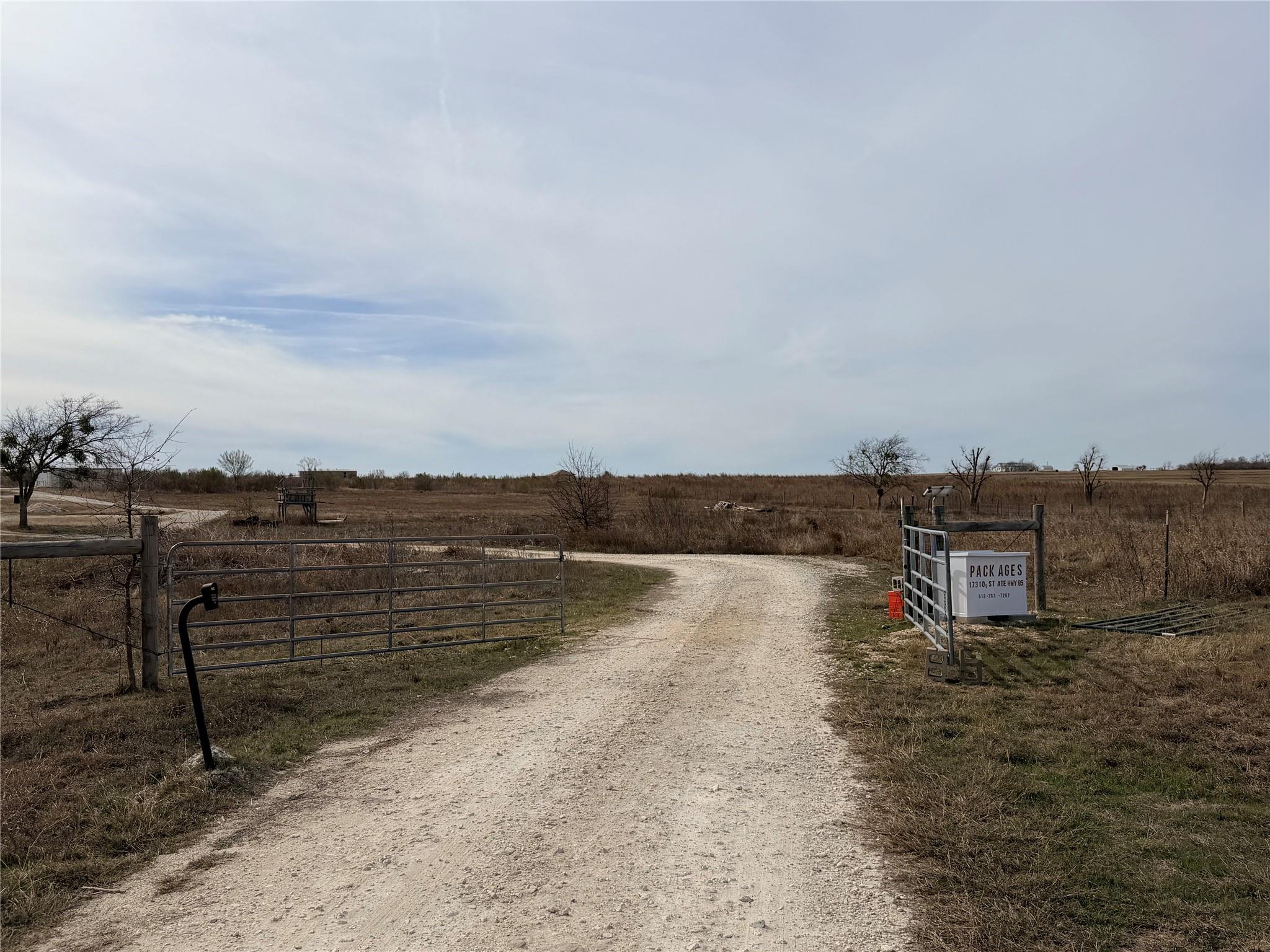 17310 State Hwy 95 S # B