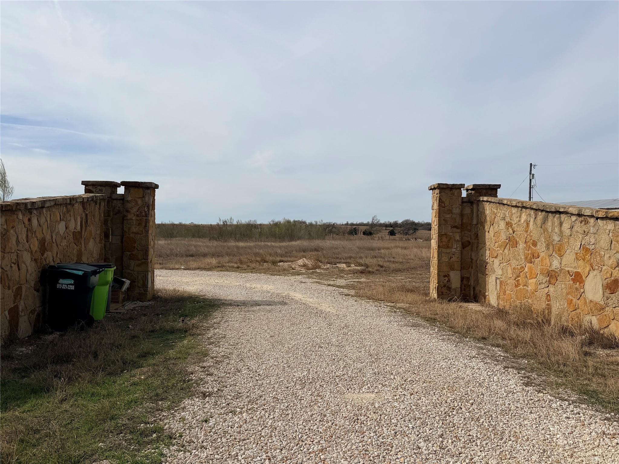 17310 State Hwy 95 S # B