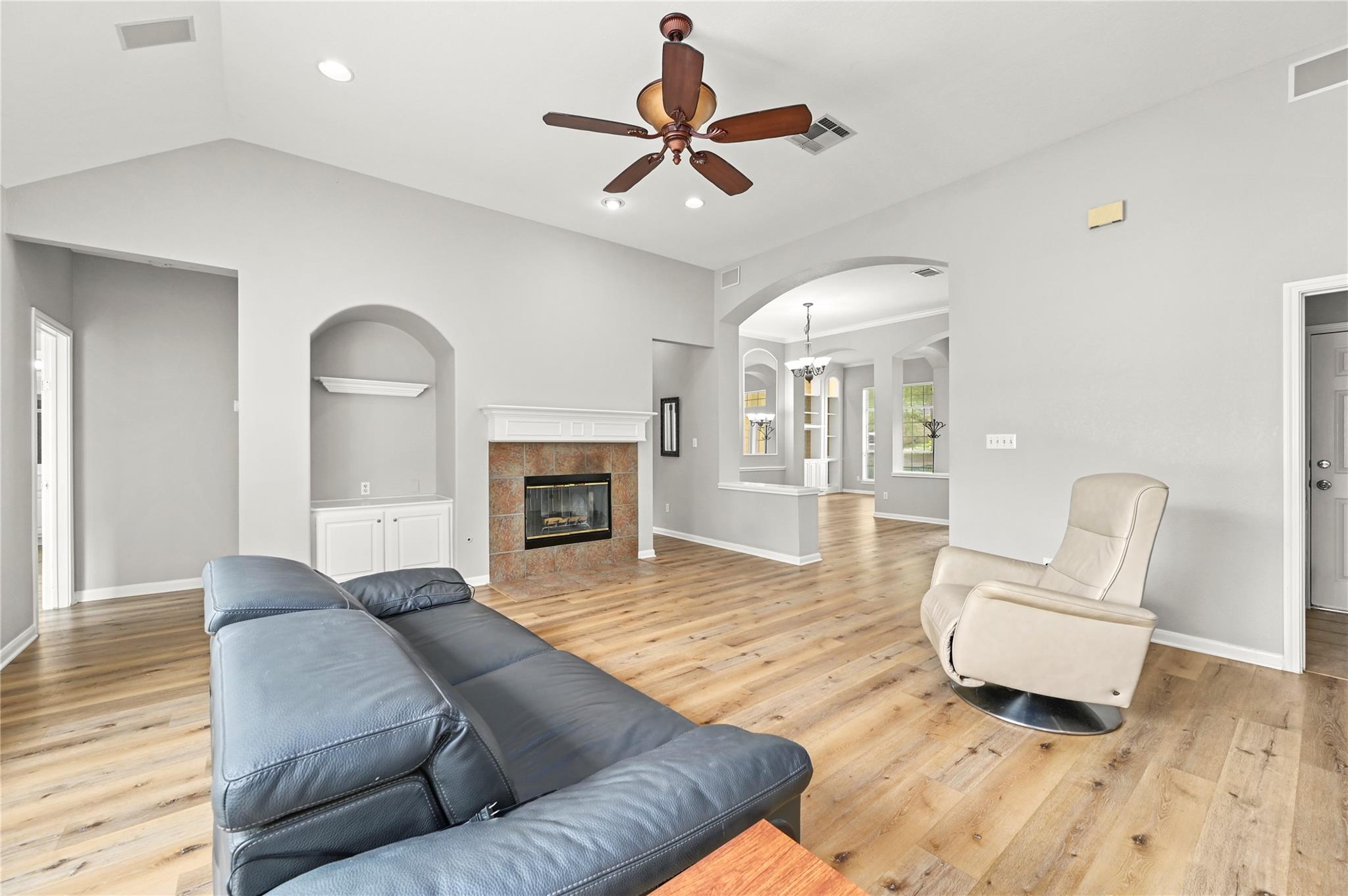 3508 Refugio Ct CT