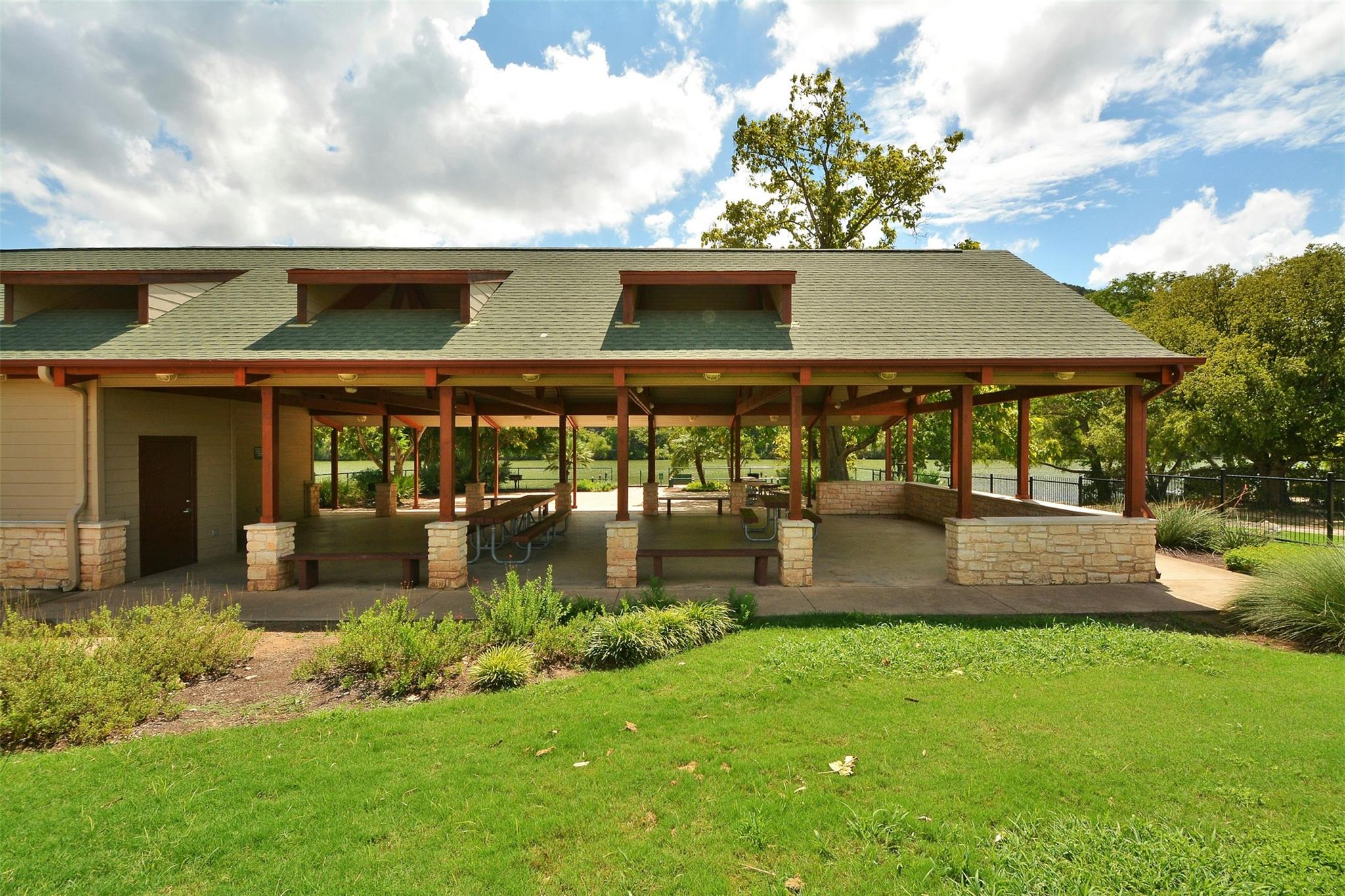 3508 Refugio Ct CT