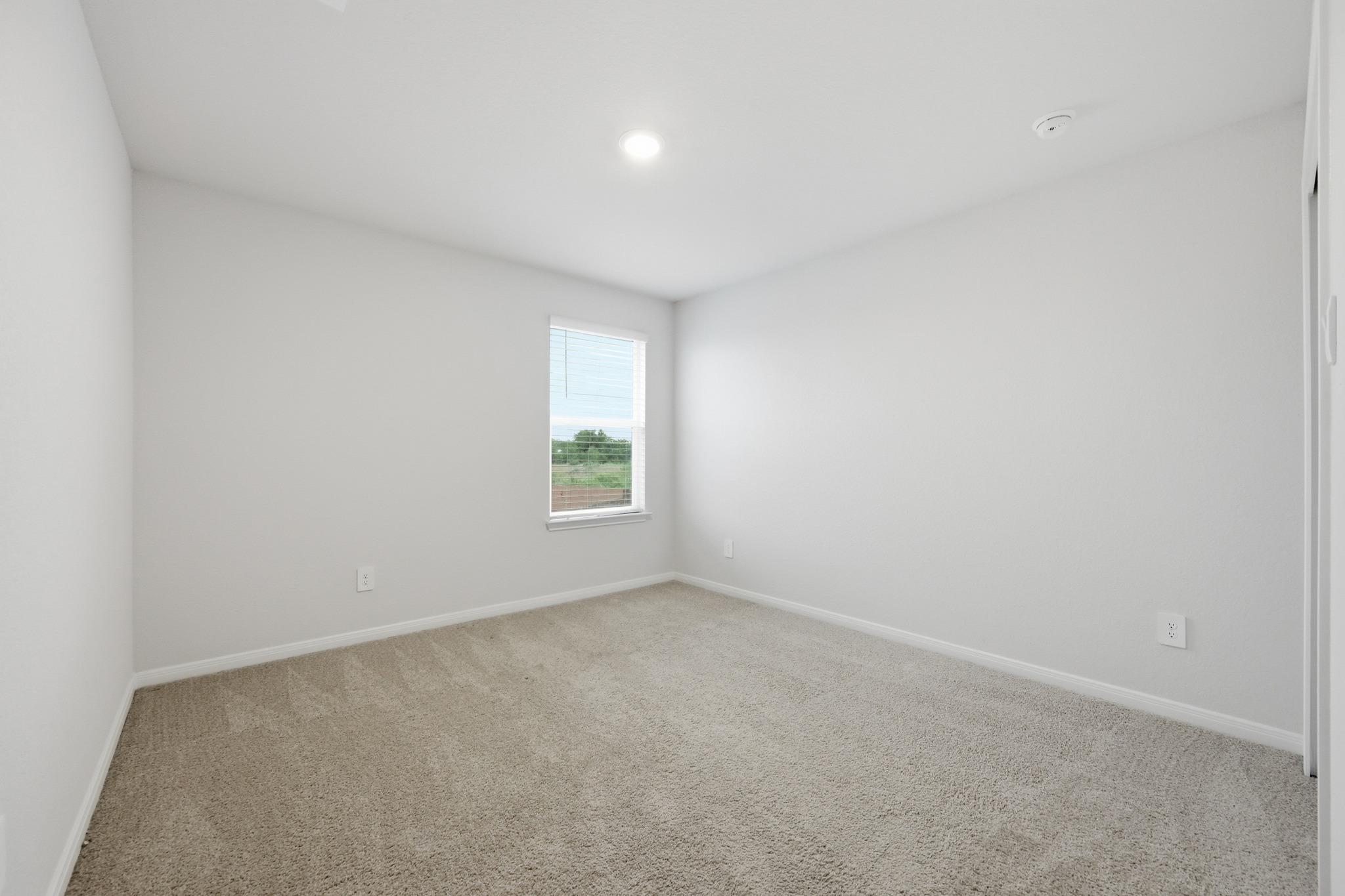 129 BRIGGS LN