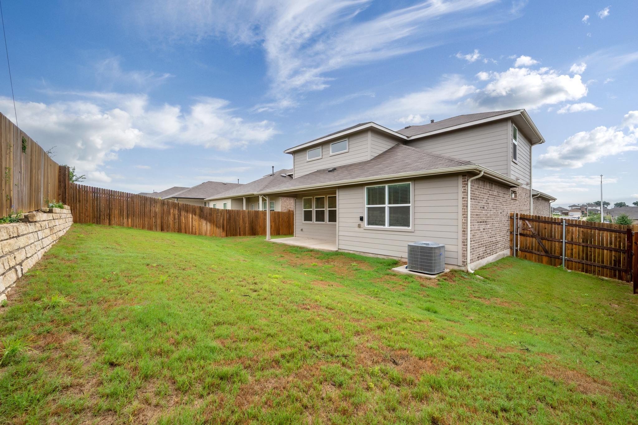 129 BRIGGS LN