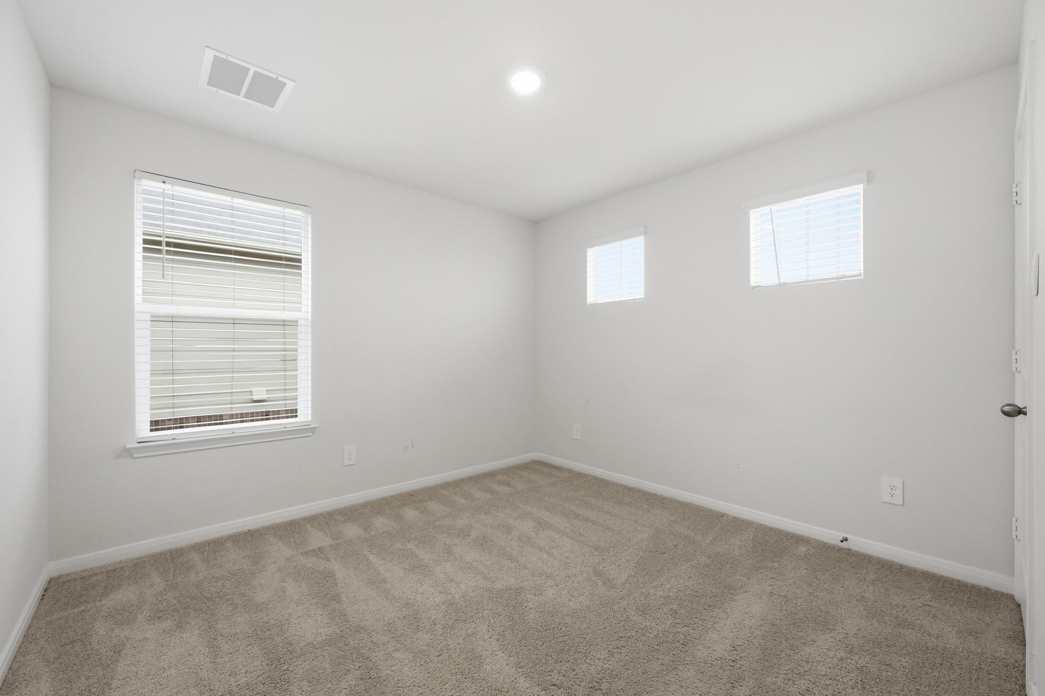 129 BRIGGS LN