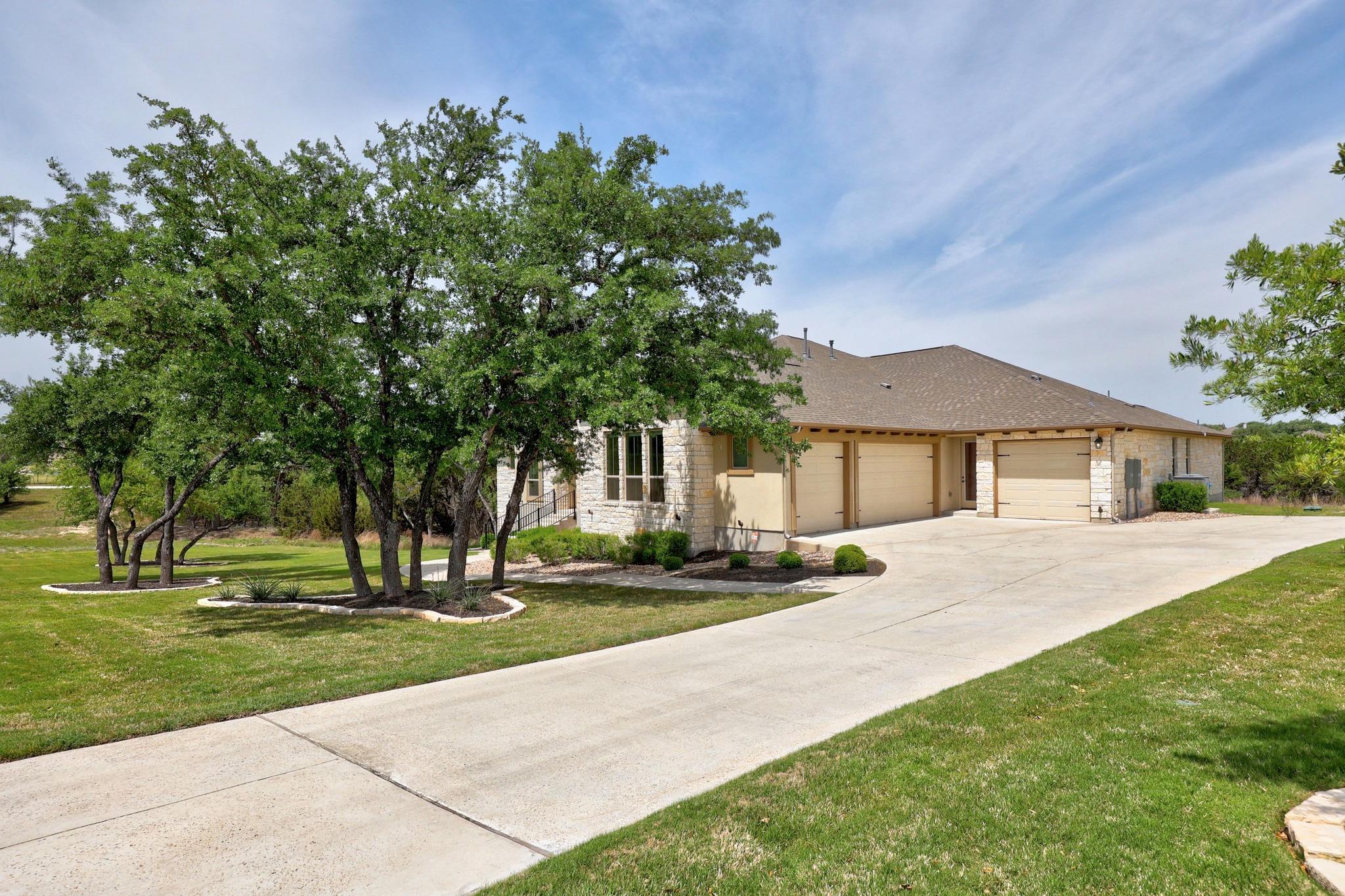 321 Wellborn RD
