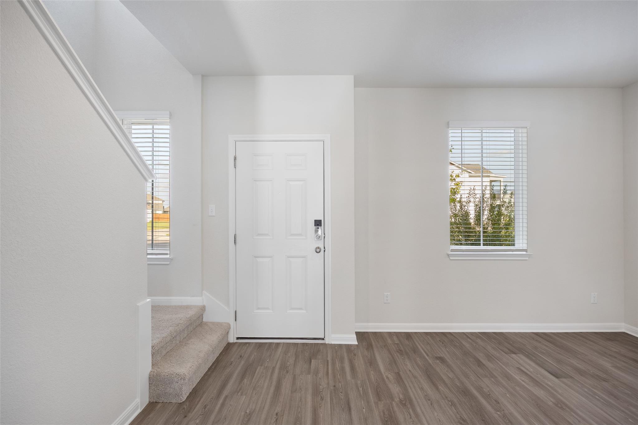 2412 Jack Nora WAY
