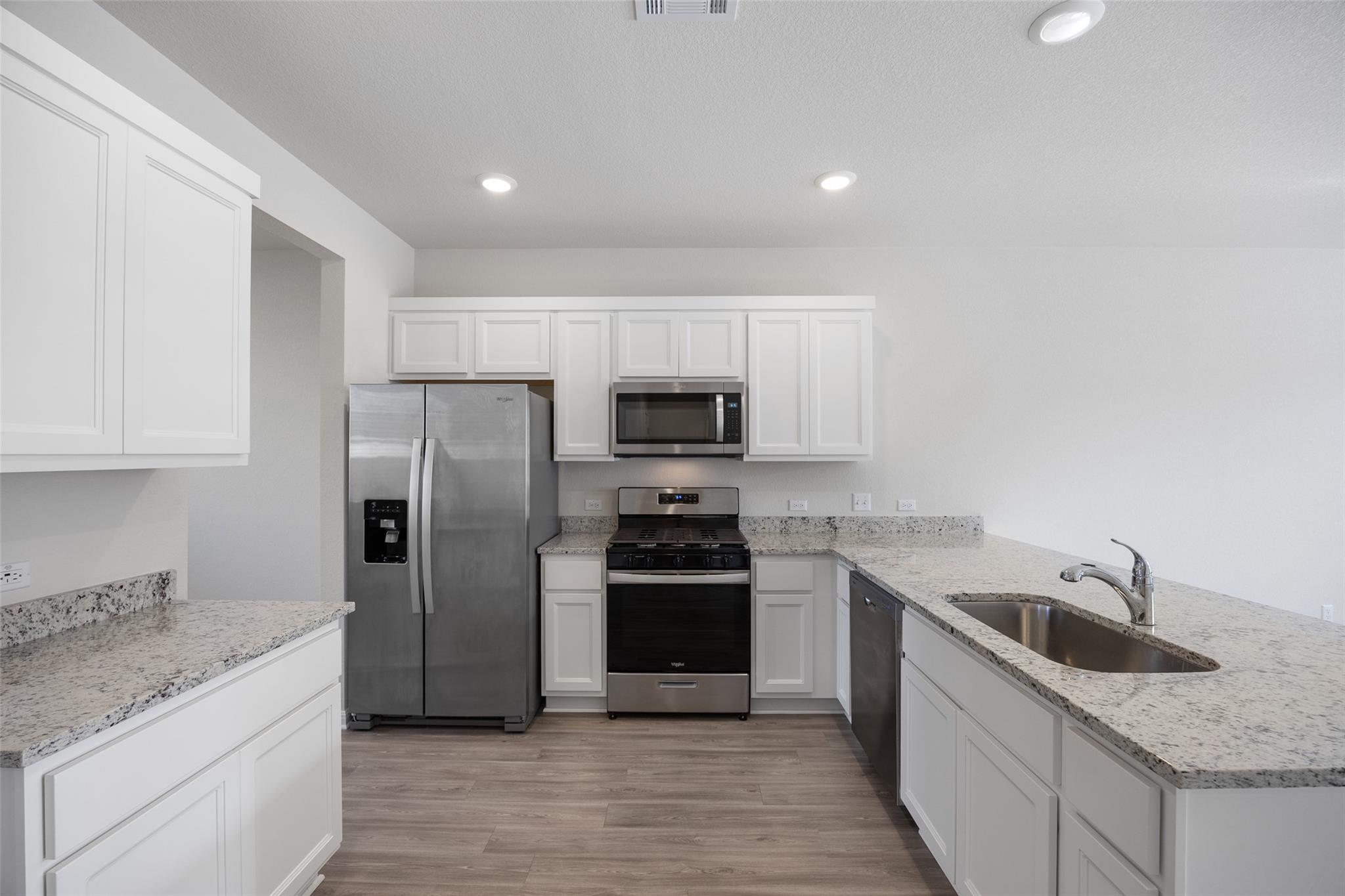 2412 Jack Nora WAY