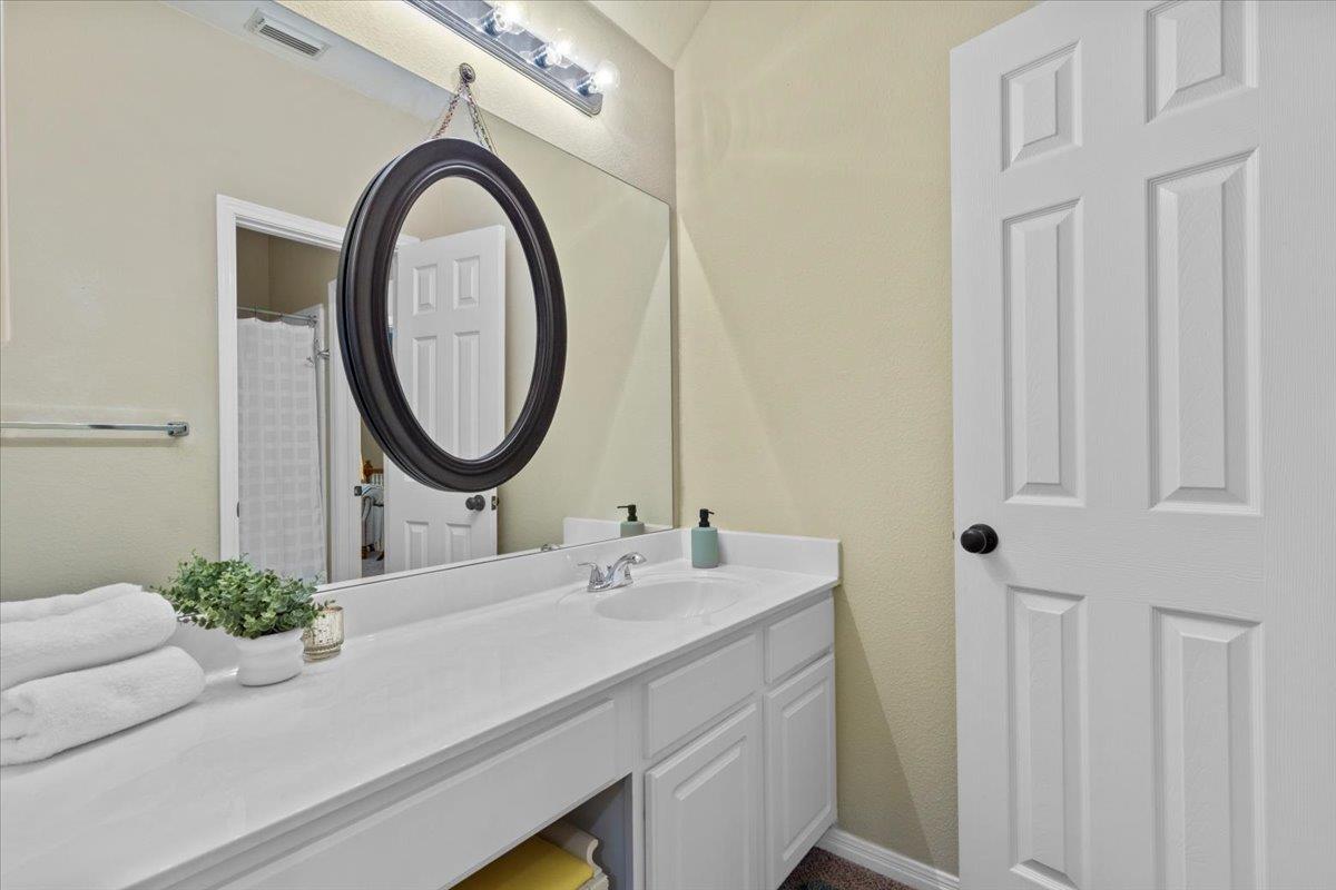 2932 Persimmon Valley TRL