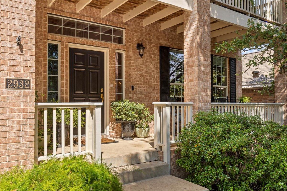 2932 Persimmon Valley TRL