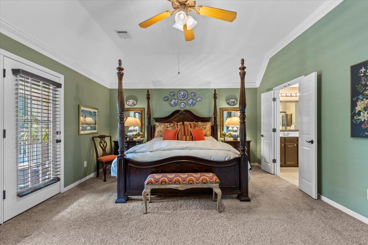 2932 Persimmon Valley TRL