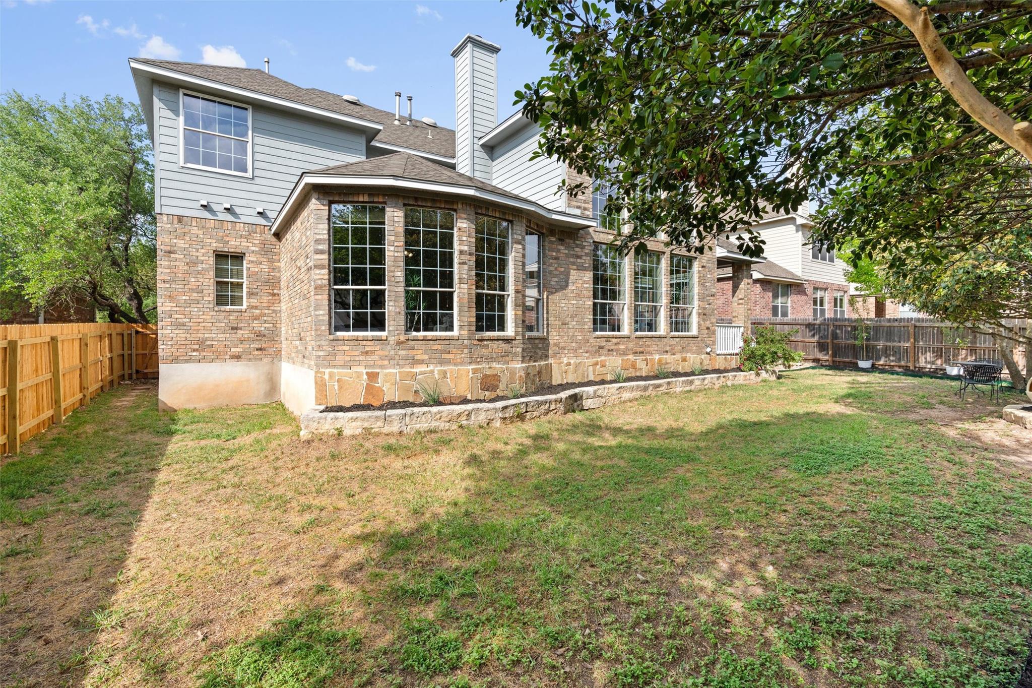 2606 Mexican Hat DR