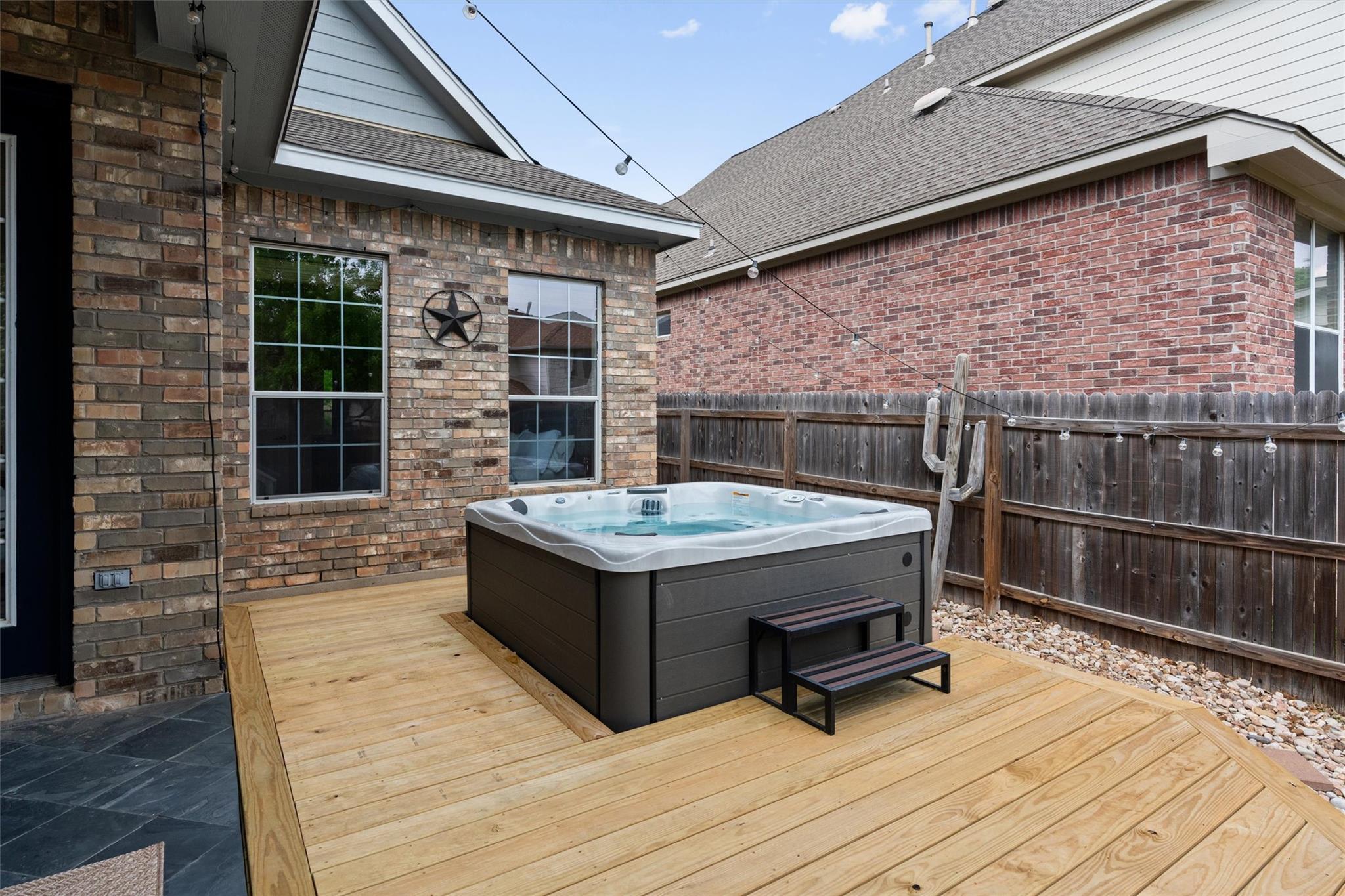 2606 Mexican Hat DR