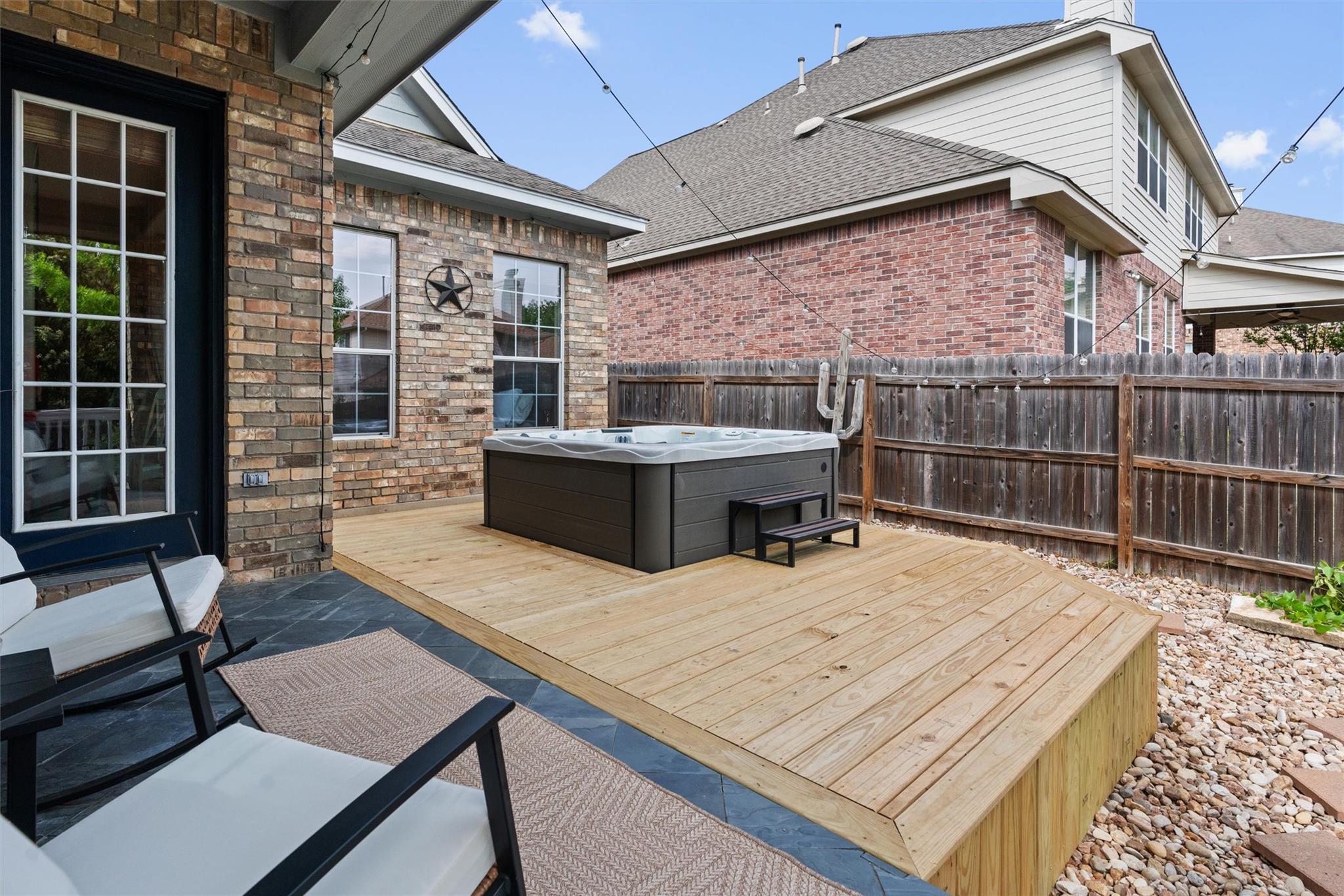 2606 Mexican Hat DR