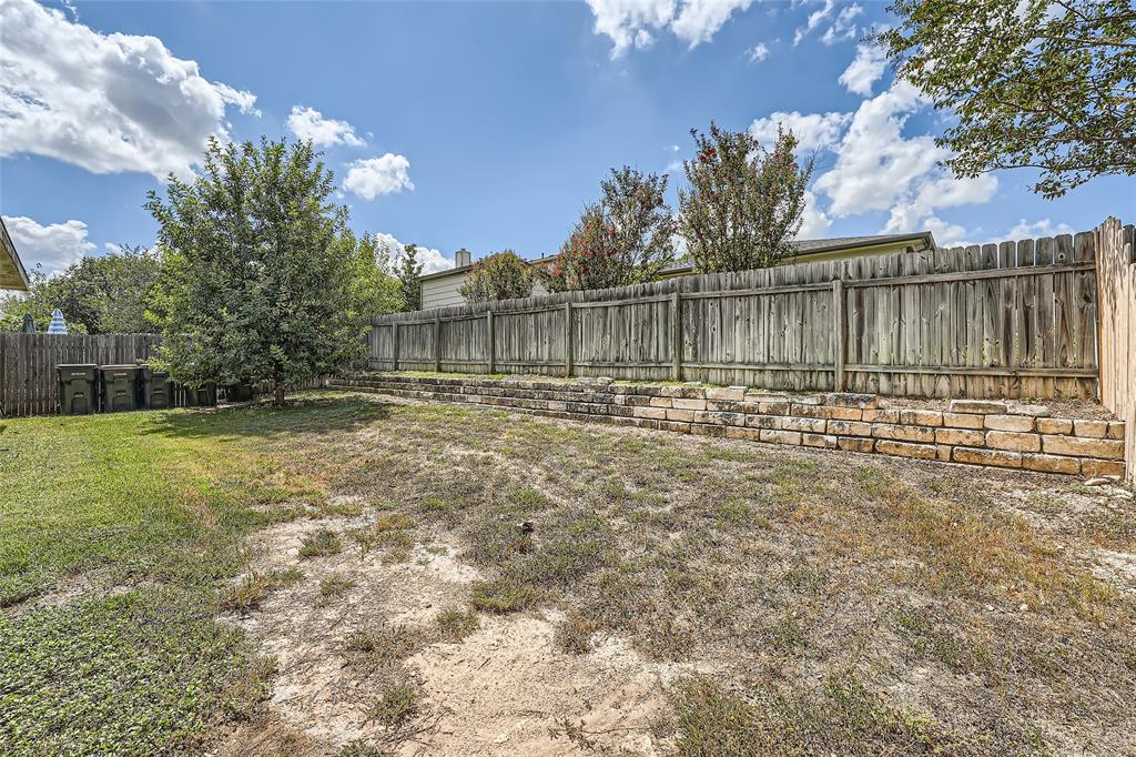 126 Salado DR