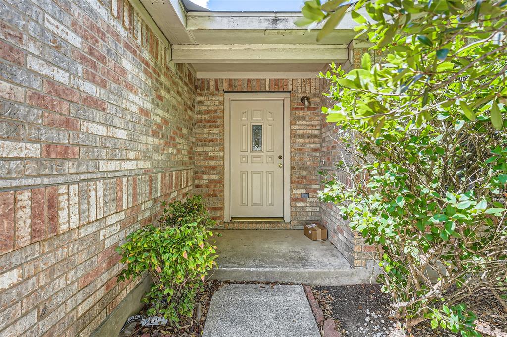 126 Salado DR