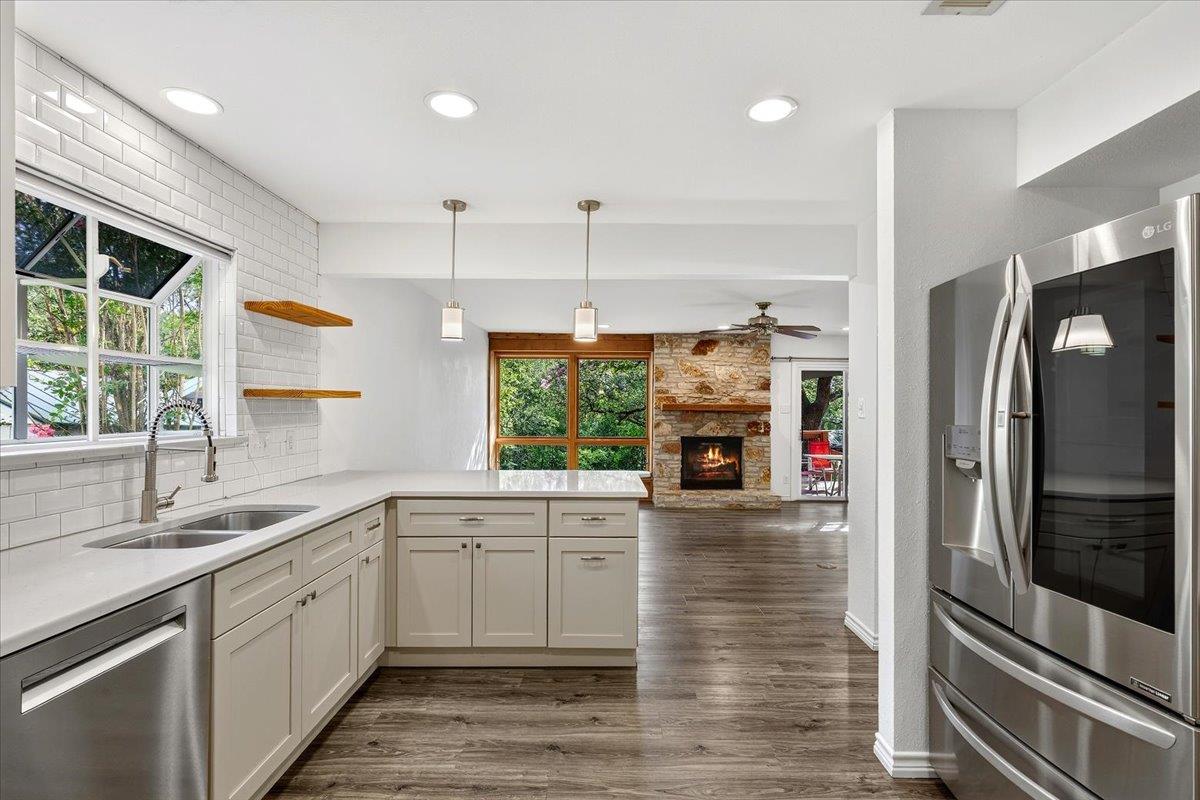 12217 Forsythe DR