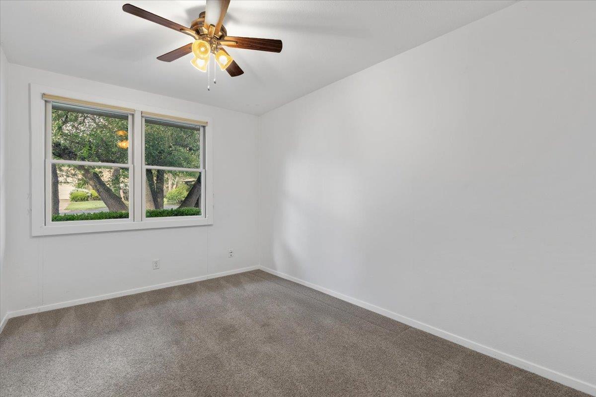 12217 Forsythe DR