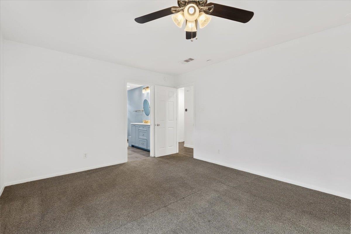 12217 Forsythe DR
