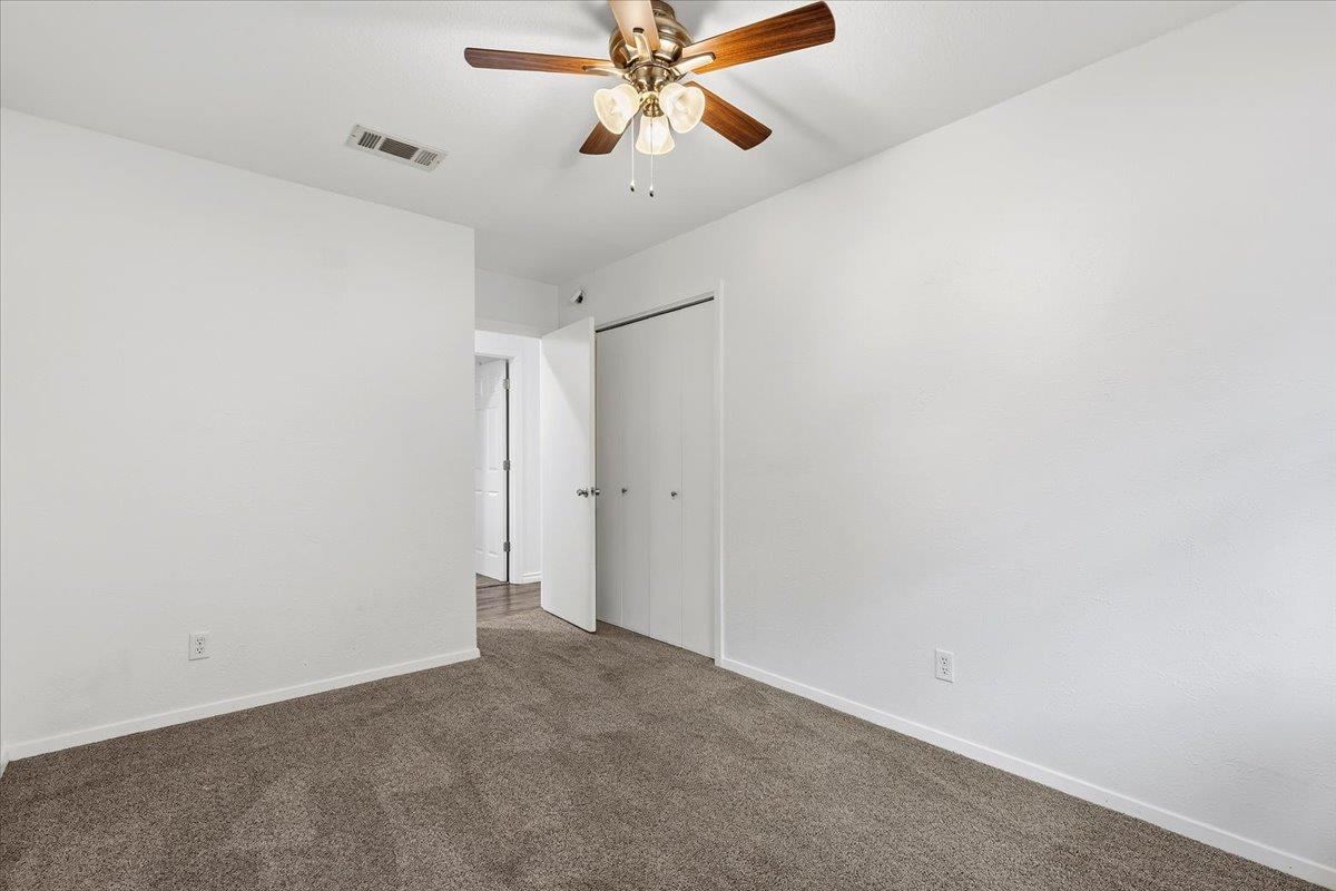 12217 Forsythe DR