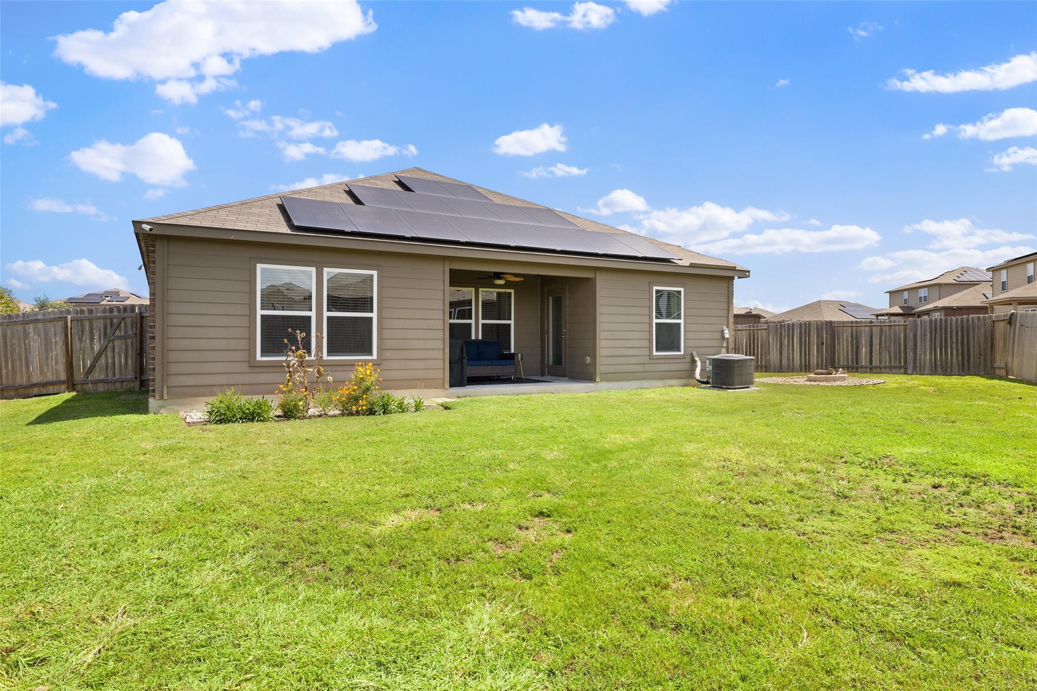 13701 Charles W Fairbanks CV