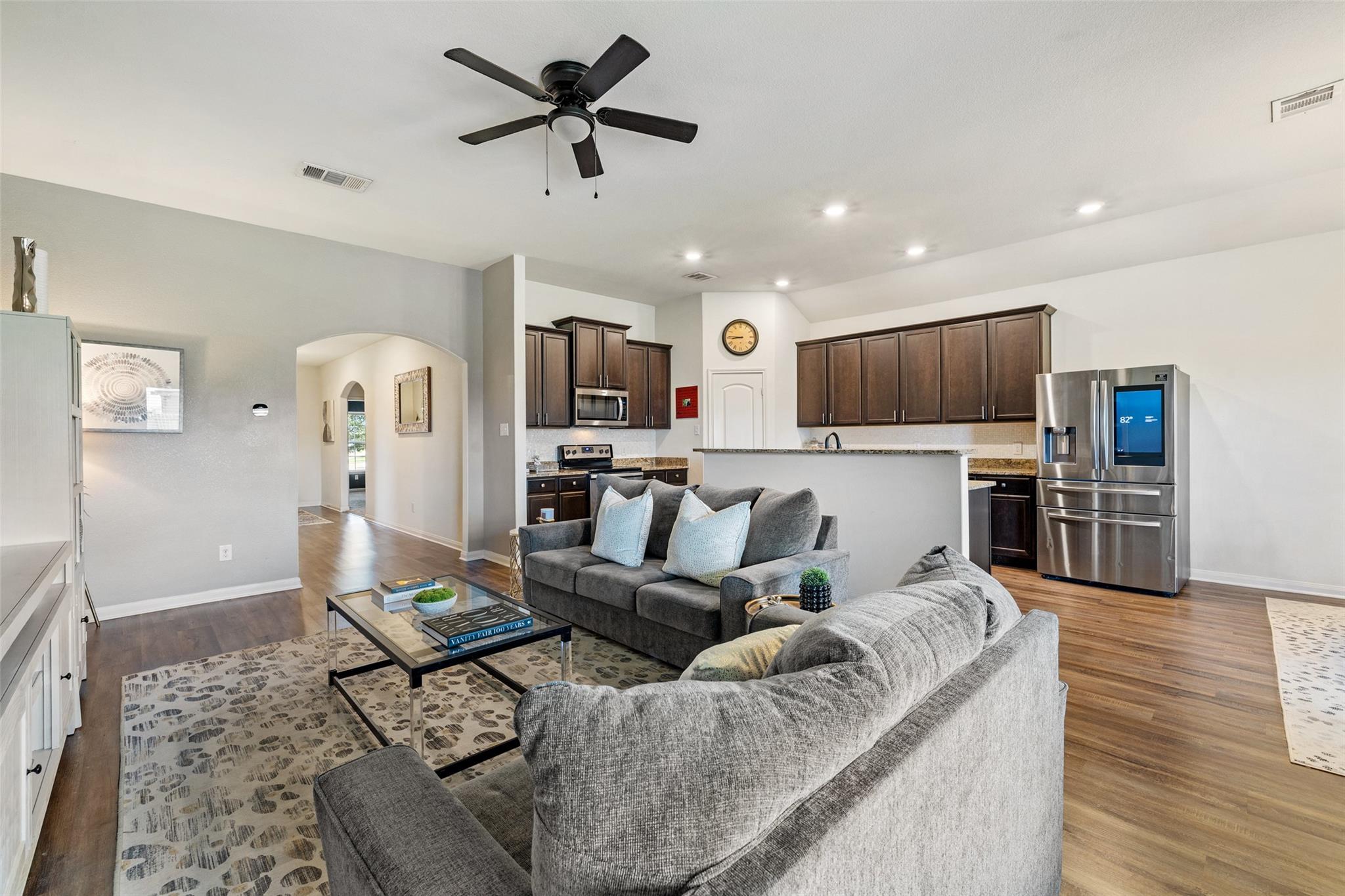 13701 Charles W Fairbanks CV