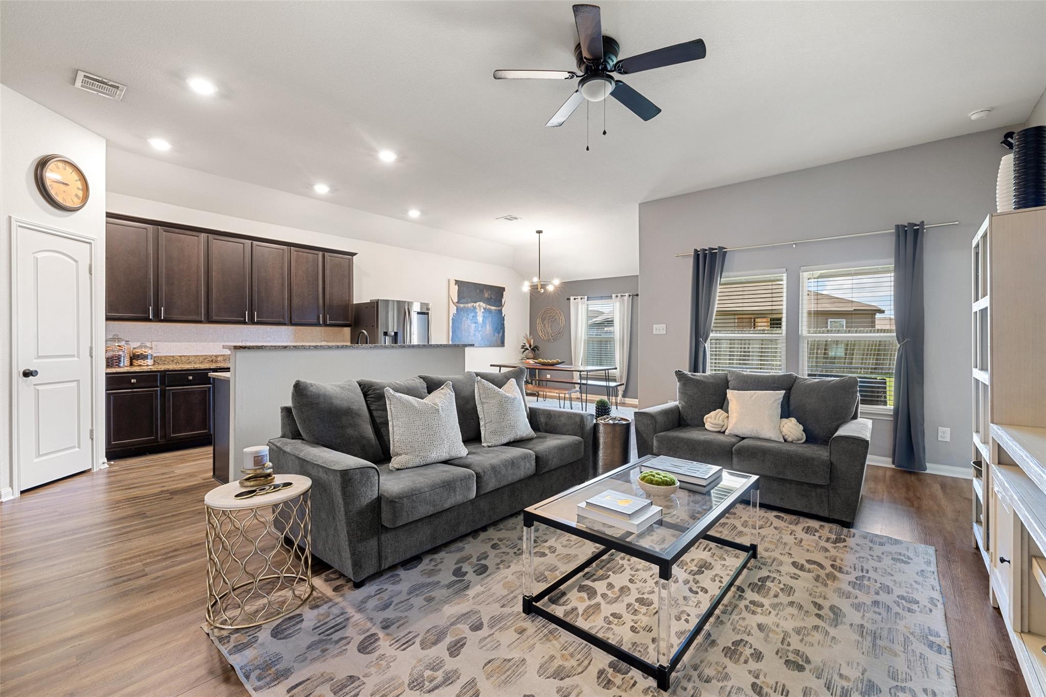 13701 Charles W Fairbanks CV