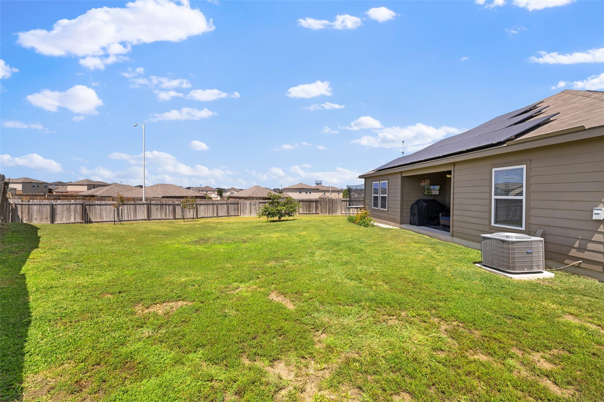 13701 Charles W Fairbanks CV