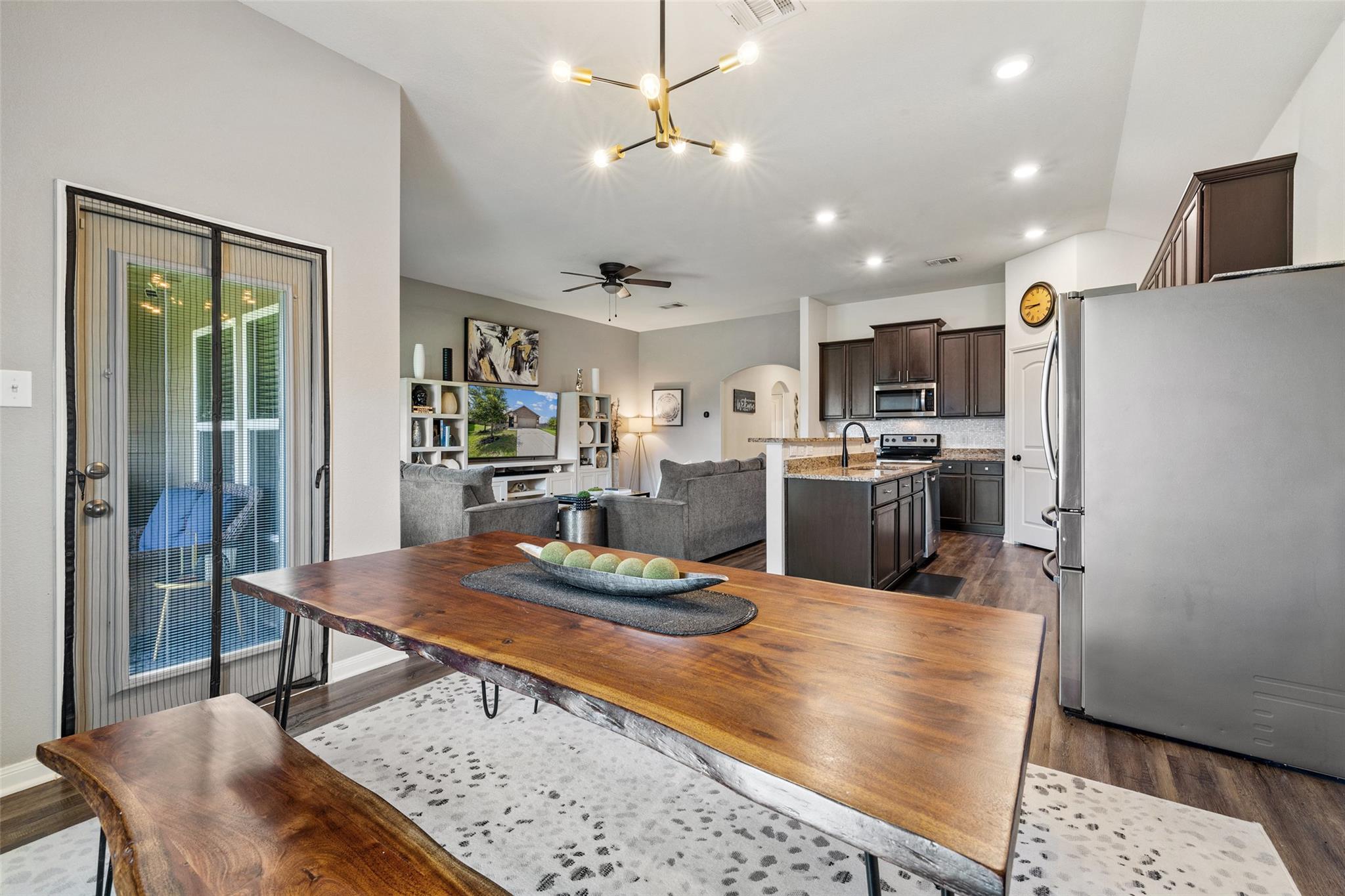 13701 Charles W Fairbanks CV