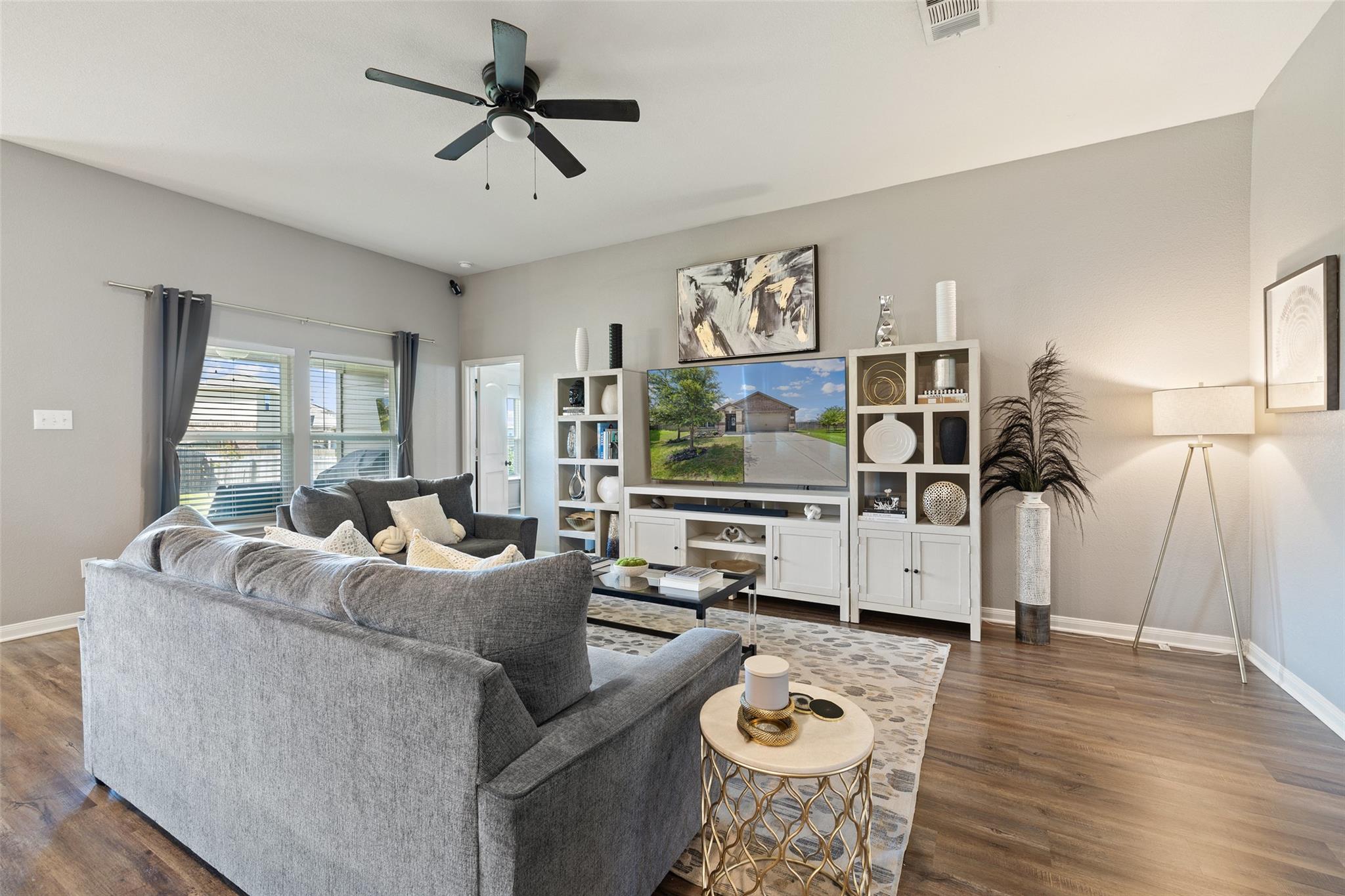 13701 Charles W Fairbanks CV