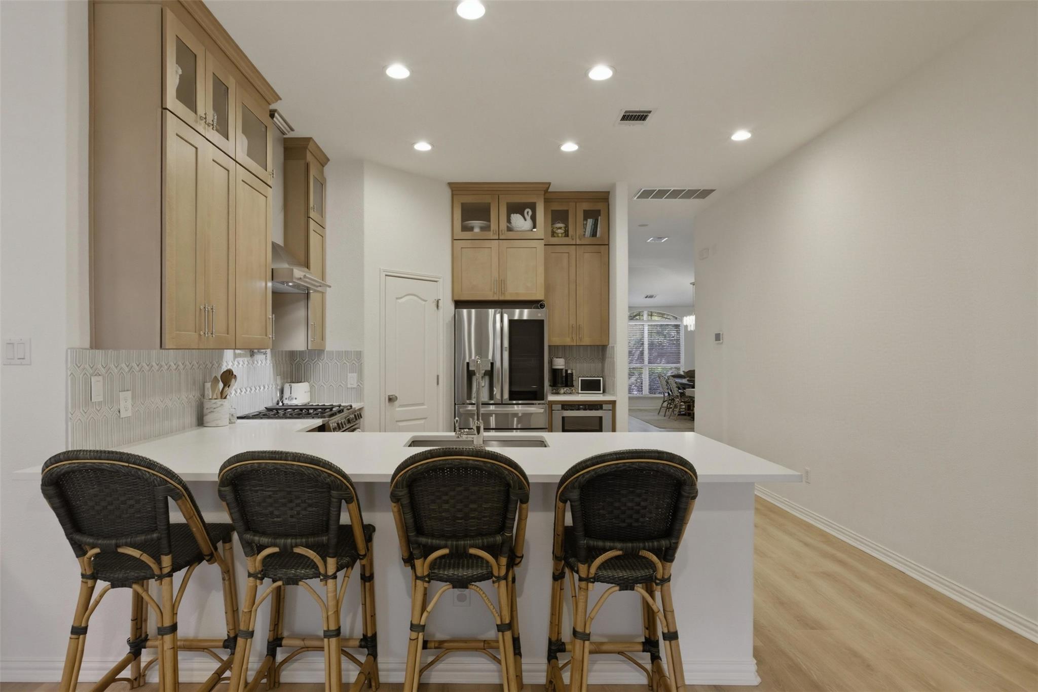 2504 Grand Mission WAY