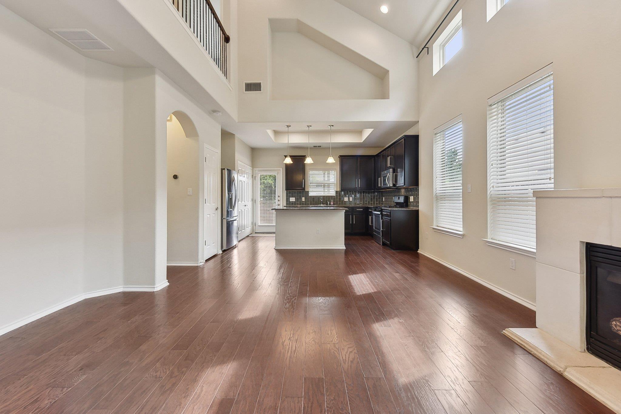 9912 Milla CIR # 31