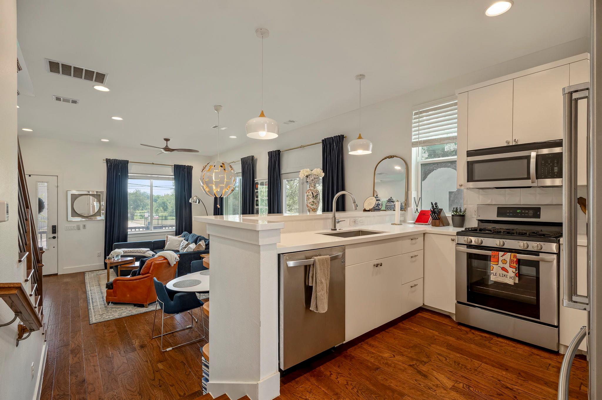 2812 Oak Springs DR # 1