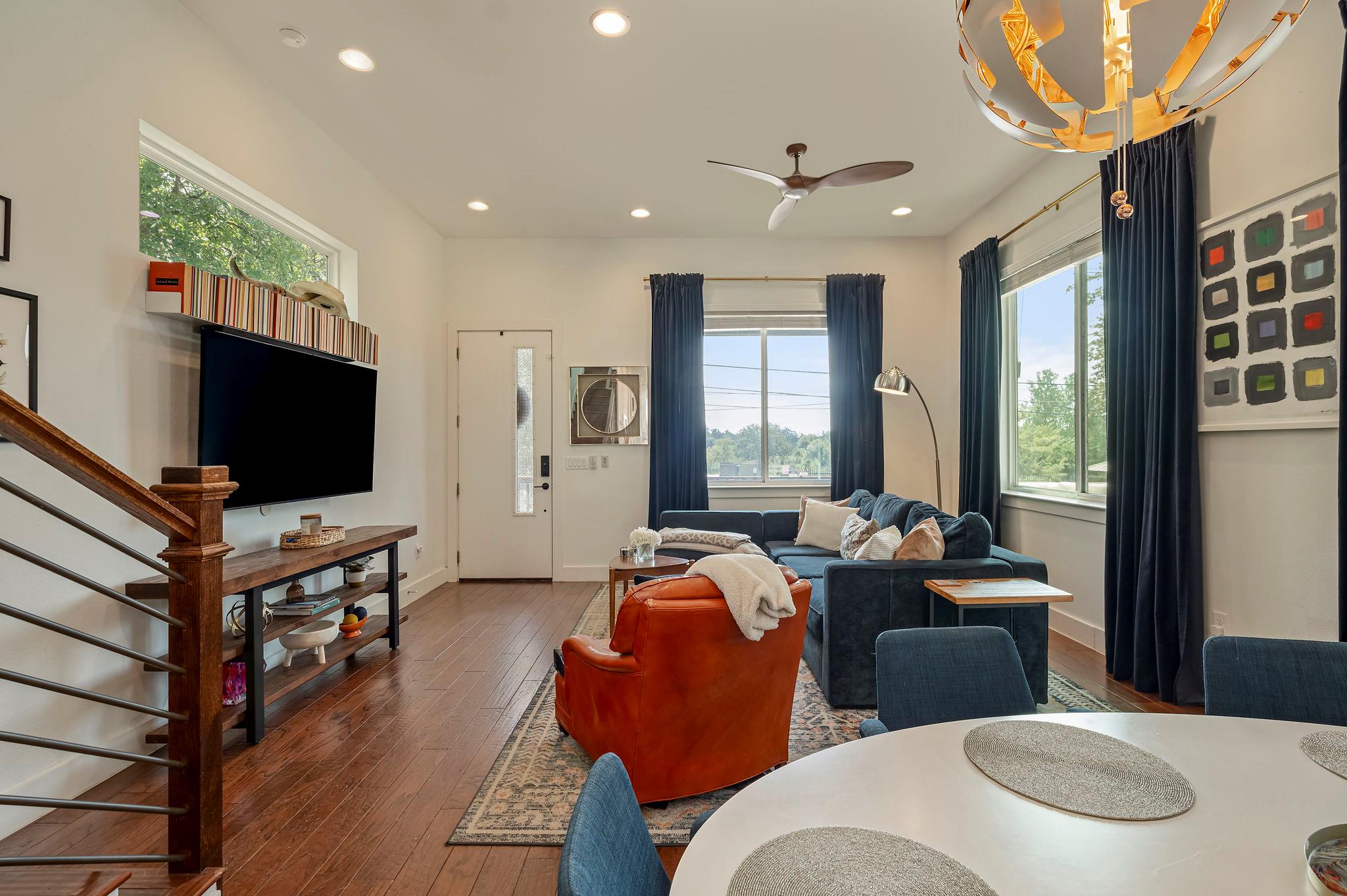 2812 Oak Springs DR # 1