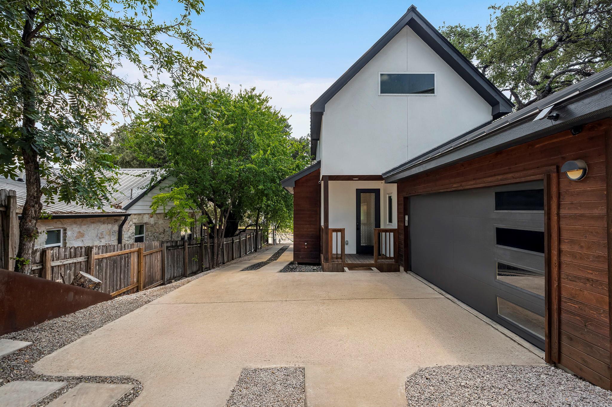 2812 Oak Springs DR # 1