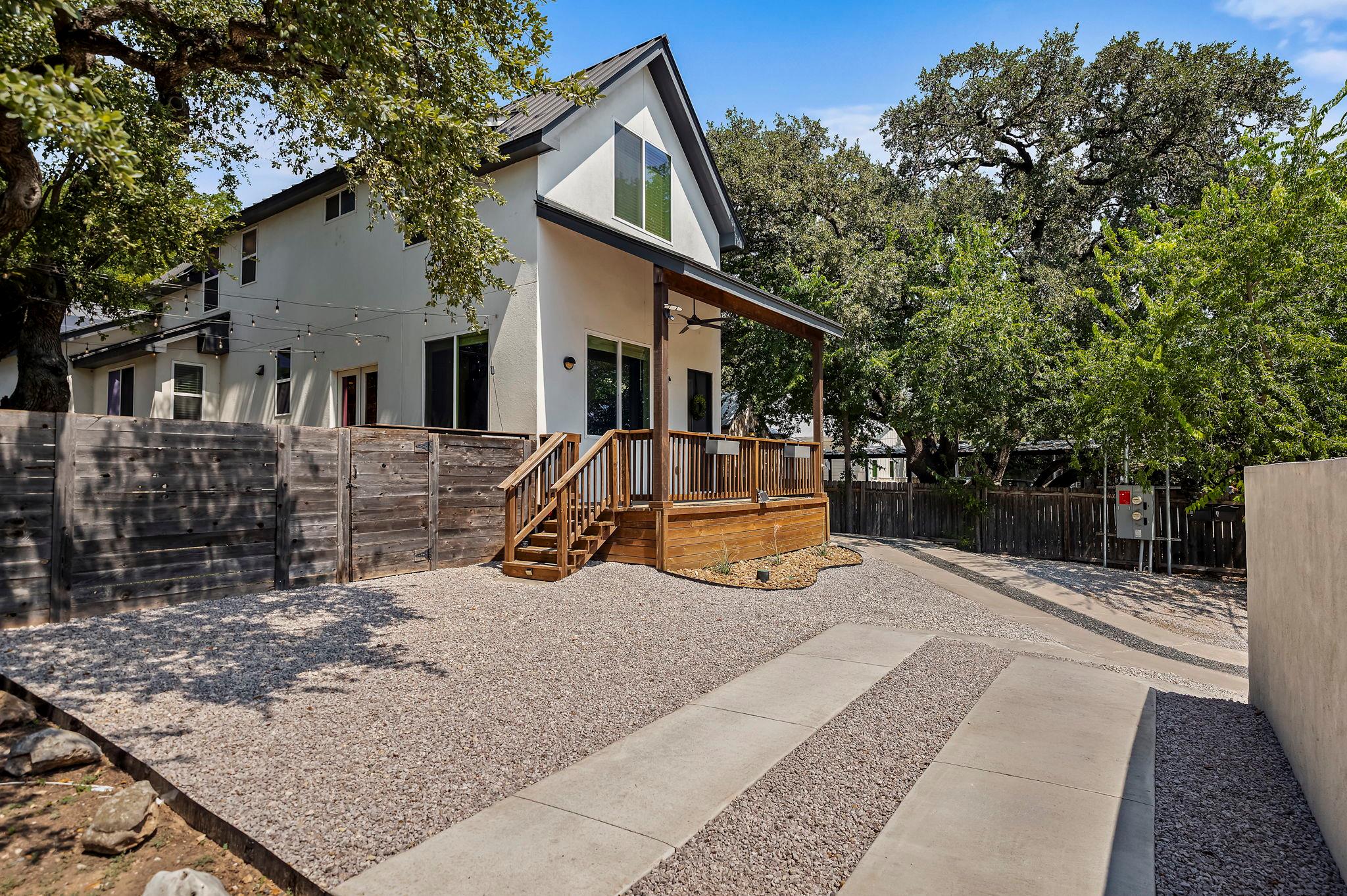 2812 Oak Springs DR # 1