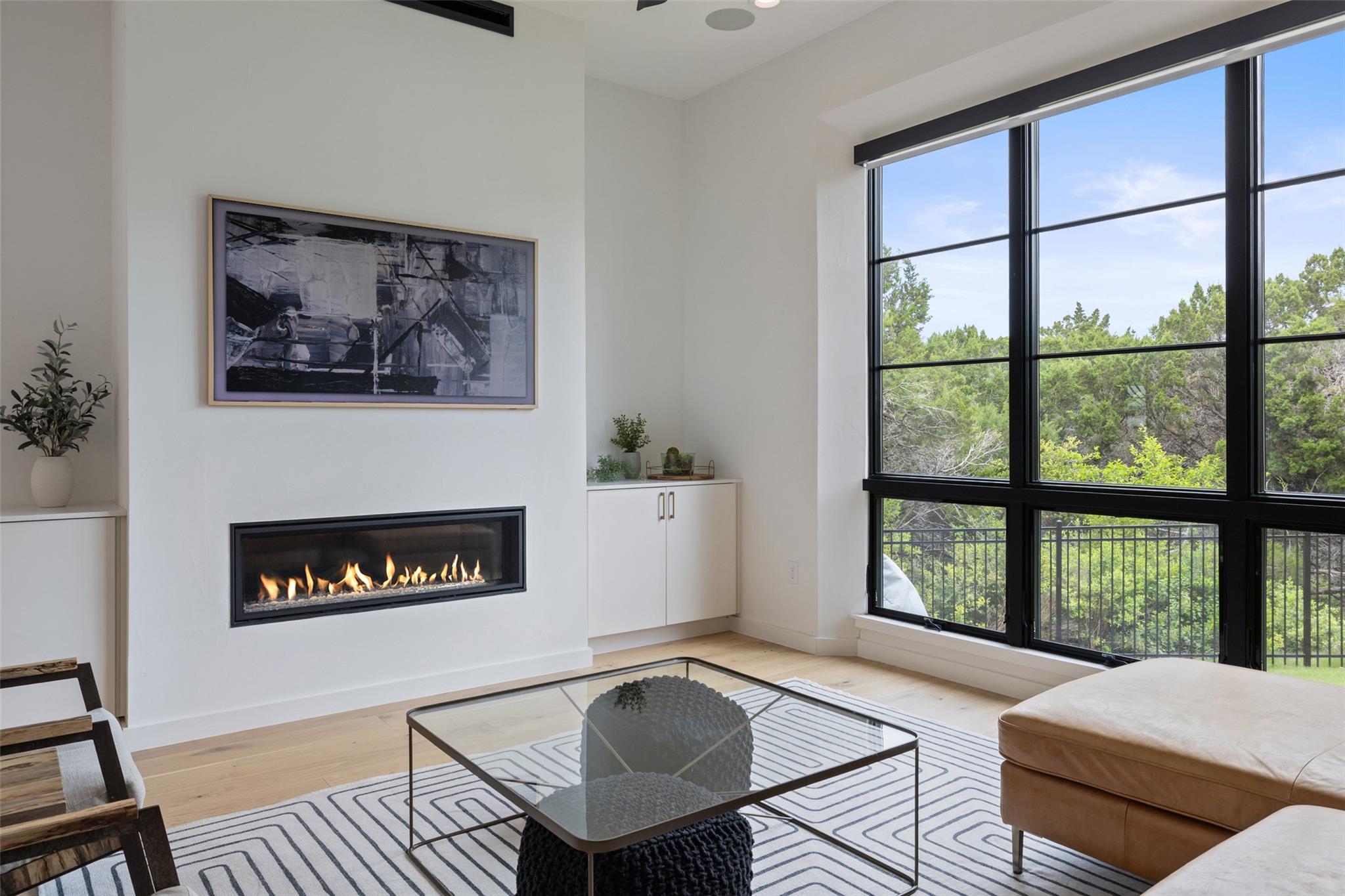 903 Alexia LN