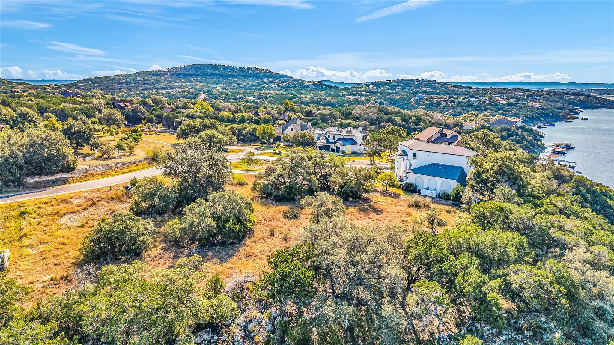 7216 Getaway DR