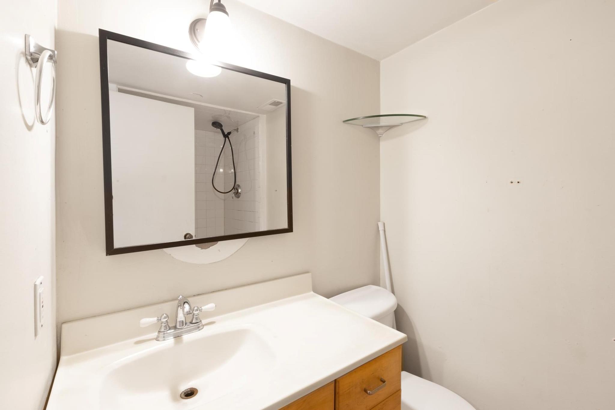4512 Depew Ave # 8