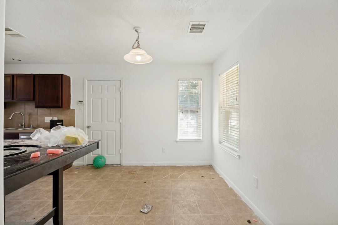 16459 Noble Meadow LN