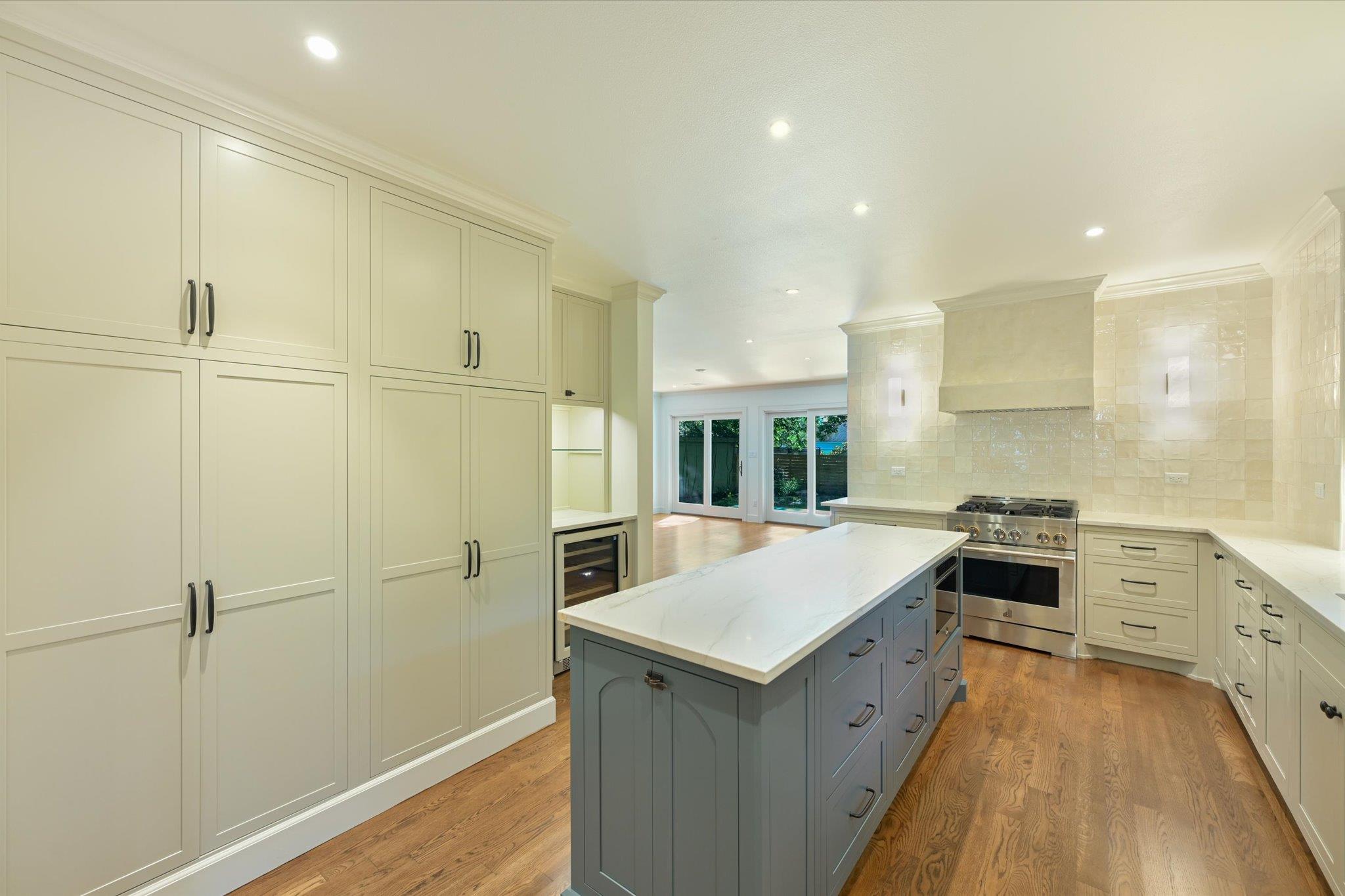 1704 Travis Heights BLVD