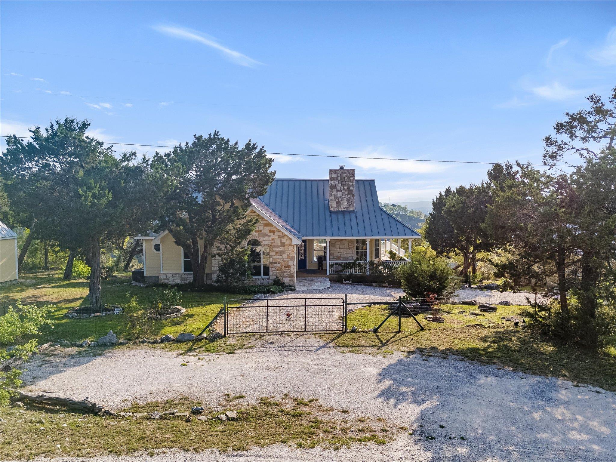 1320 SERENITY DR