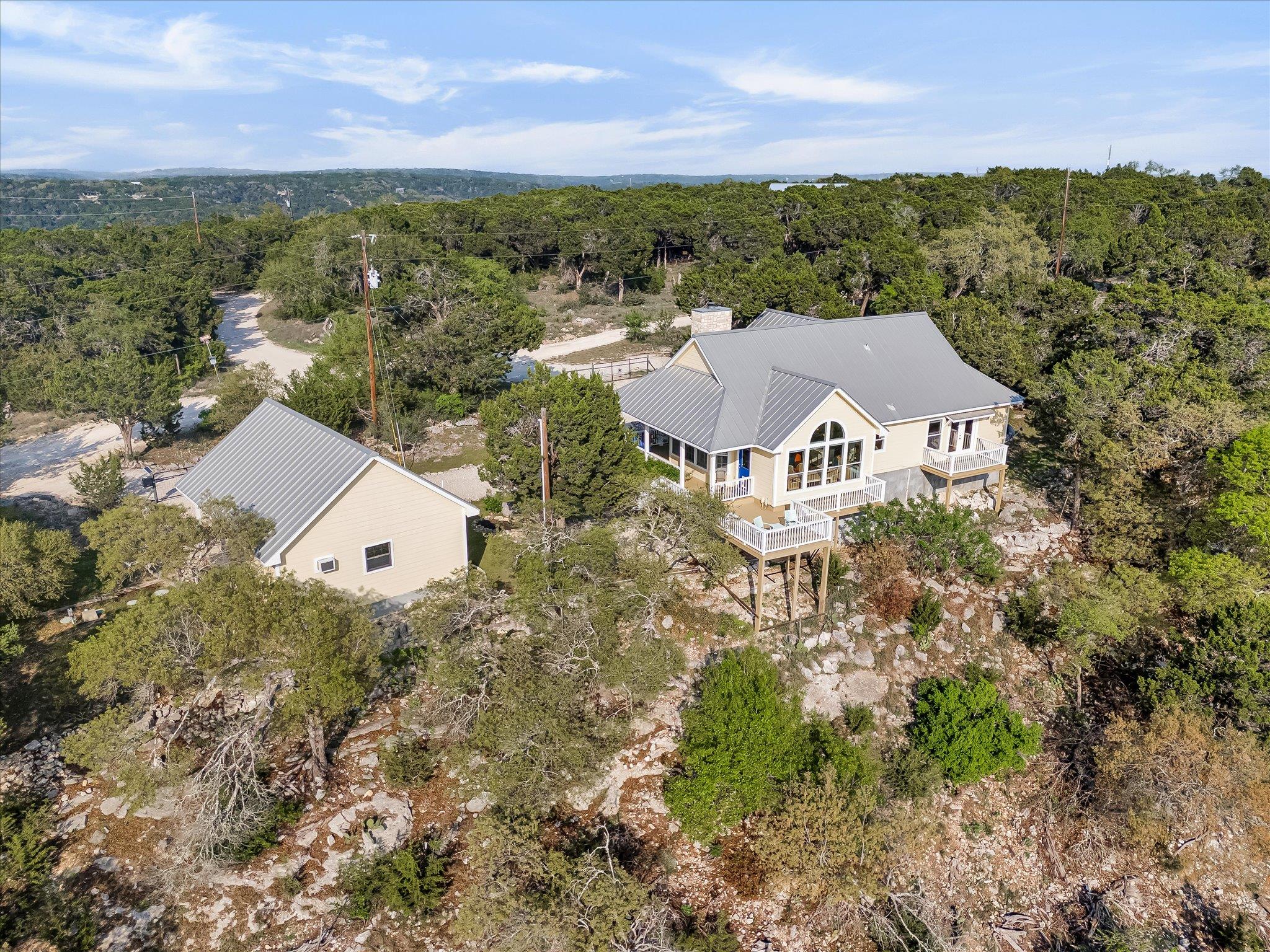 1320 SERENITY DR