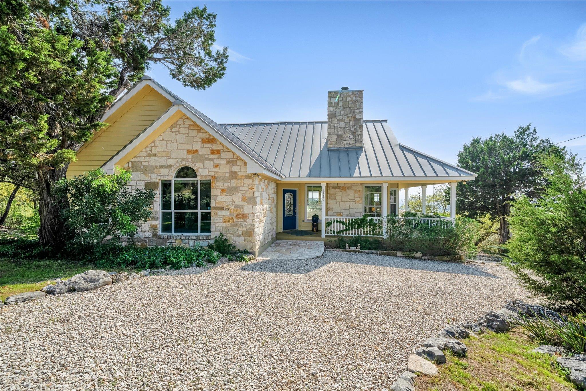 1320 SERENITY DR