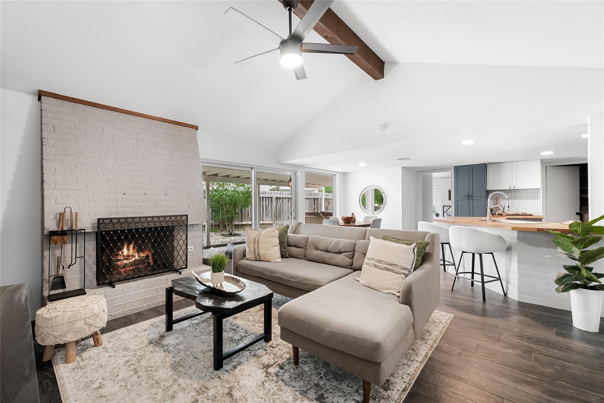 2408 SHILOH DR