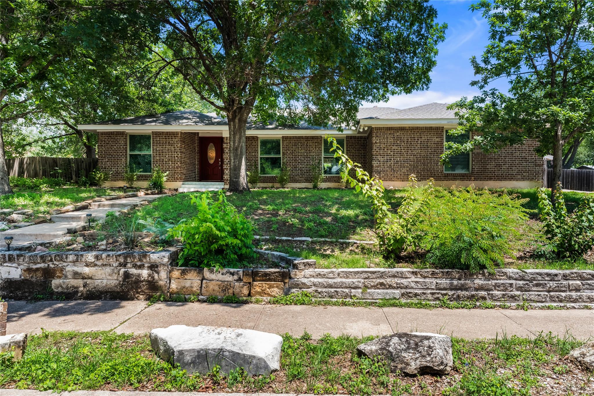2408 SHILOH DR