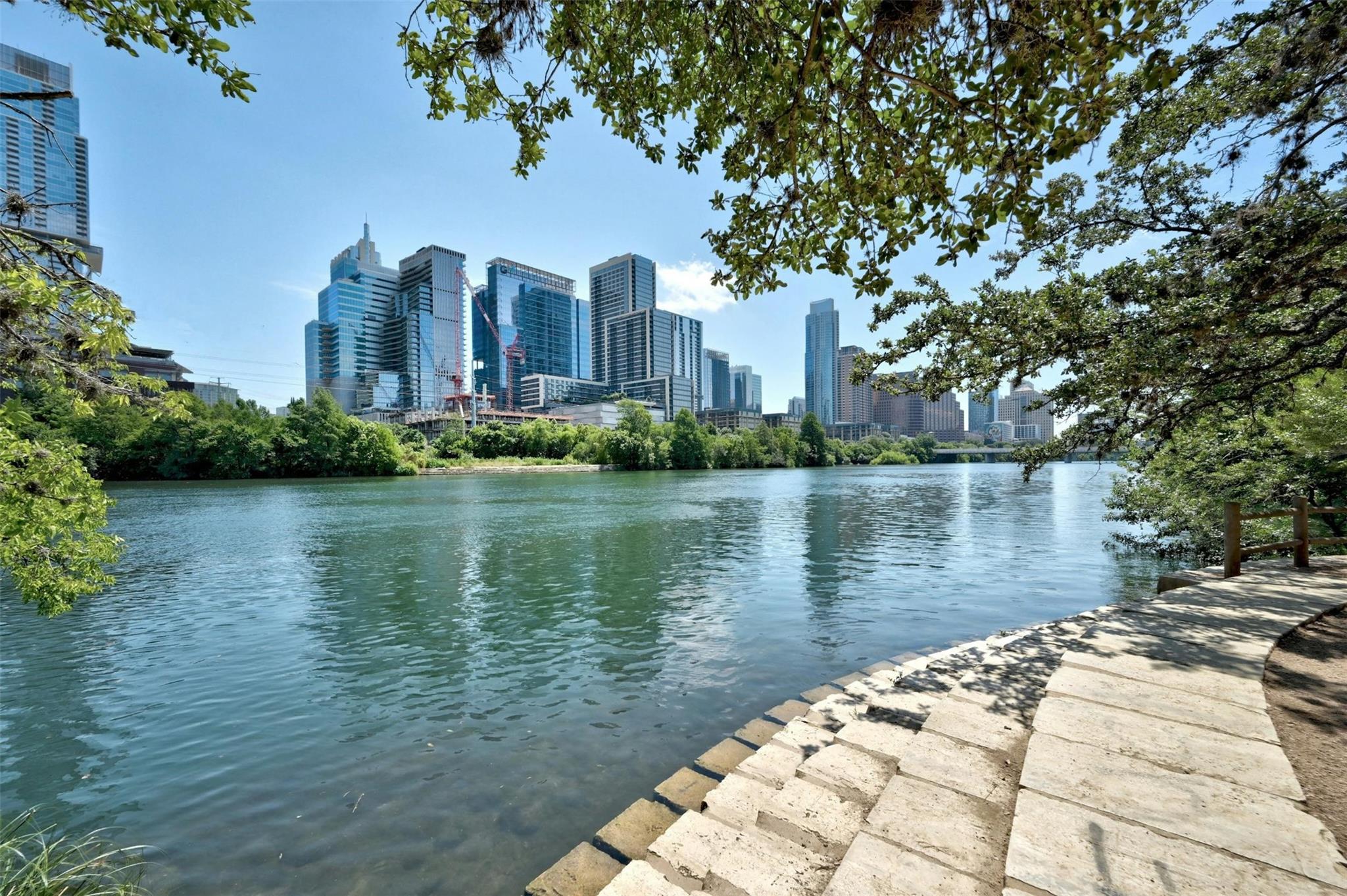 1600 Barton Springs RD # 5305