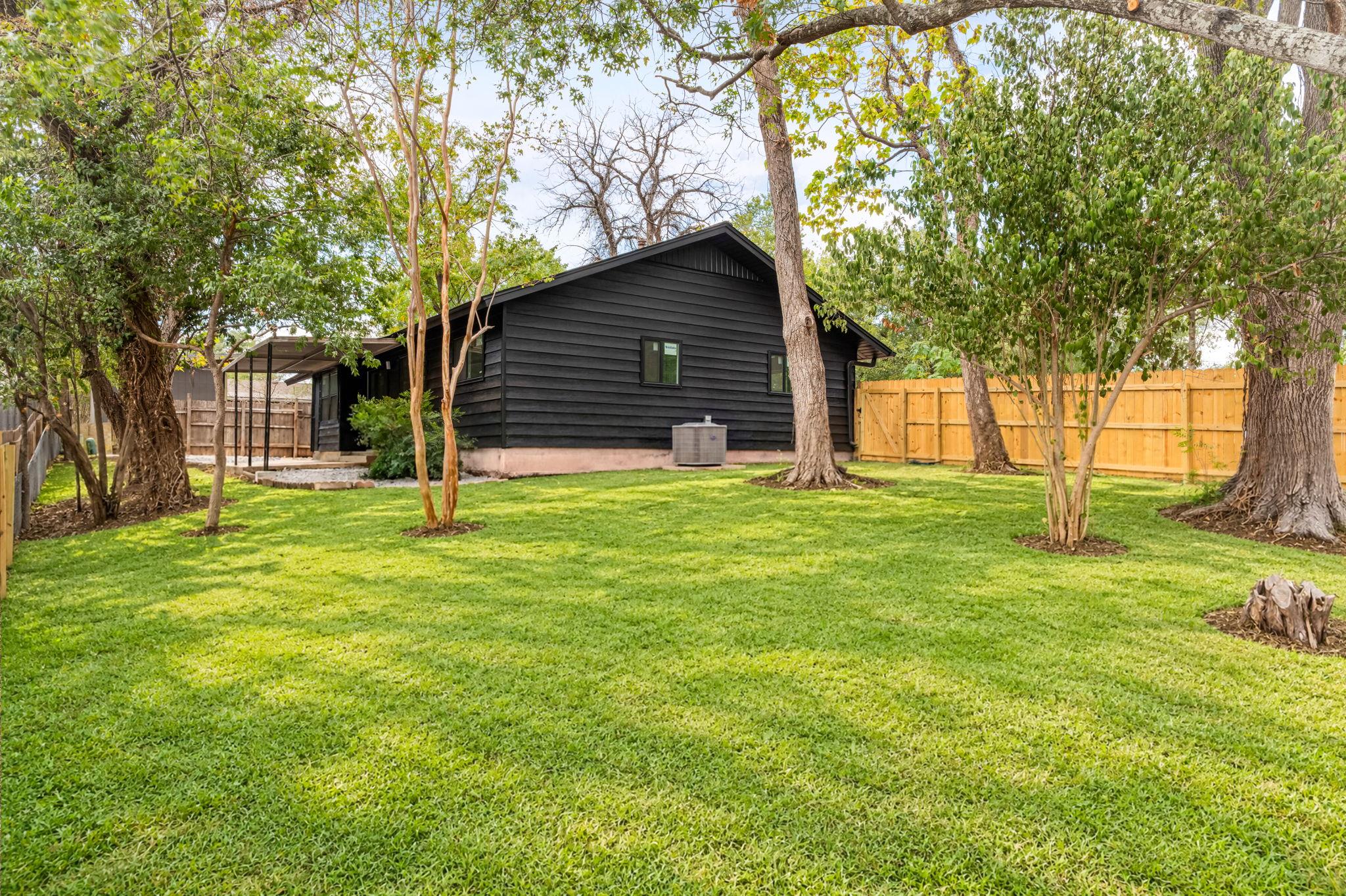 5210 Emerald Meadow DR