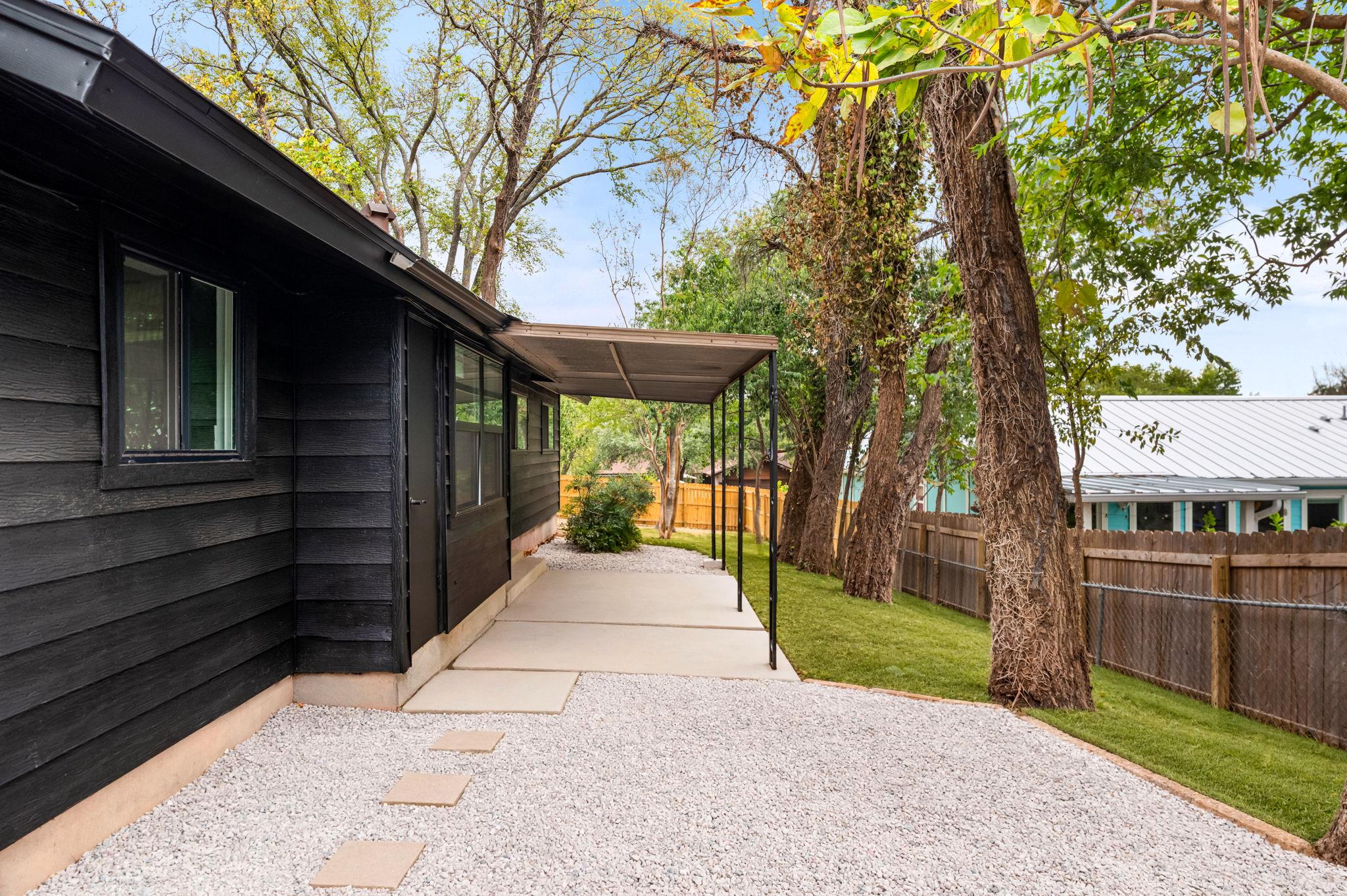 5210 Emerald Meadow DR
