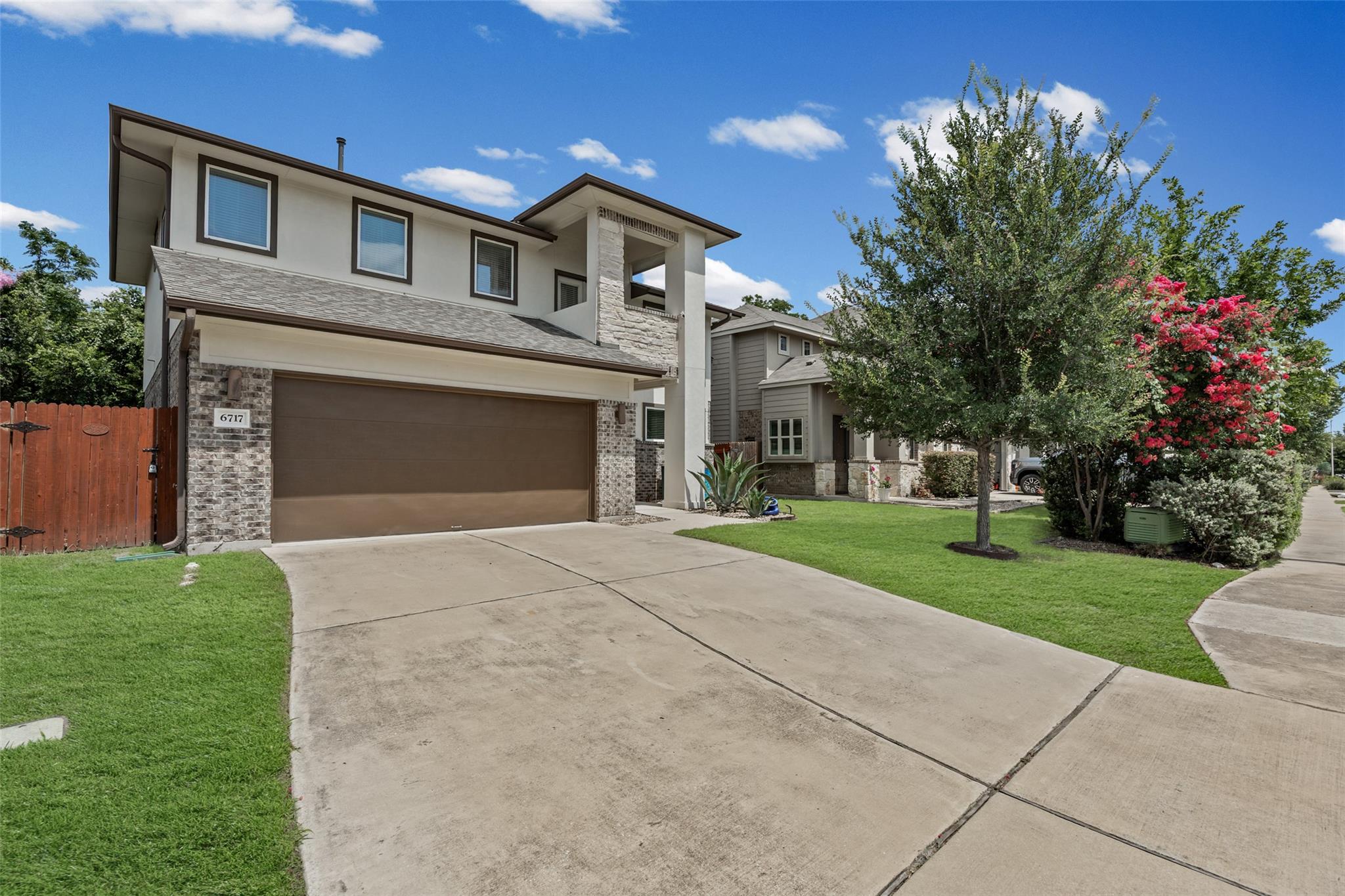 6717 Alleyton DR