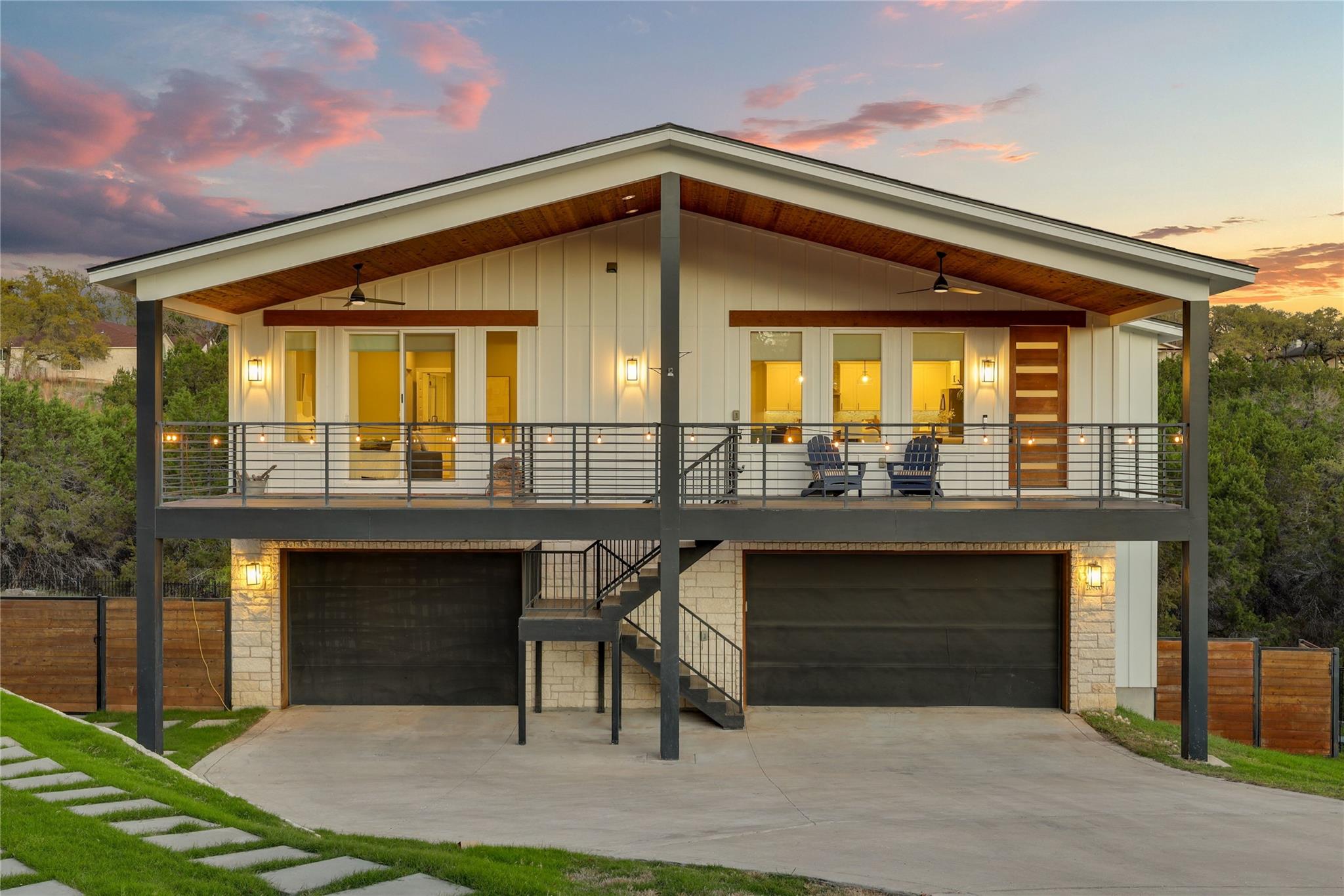 20800 Jones CV